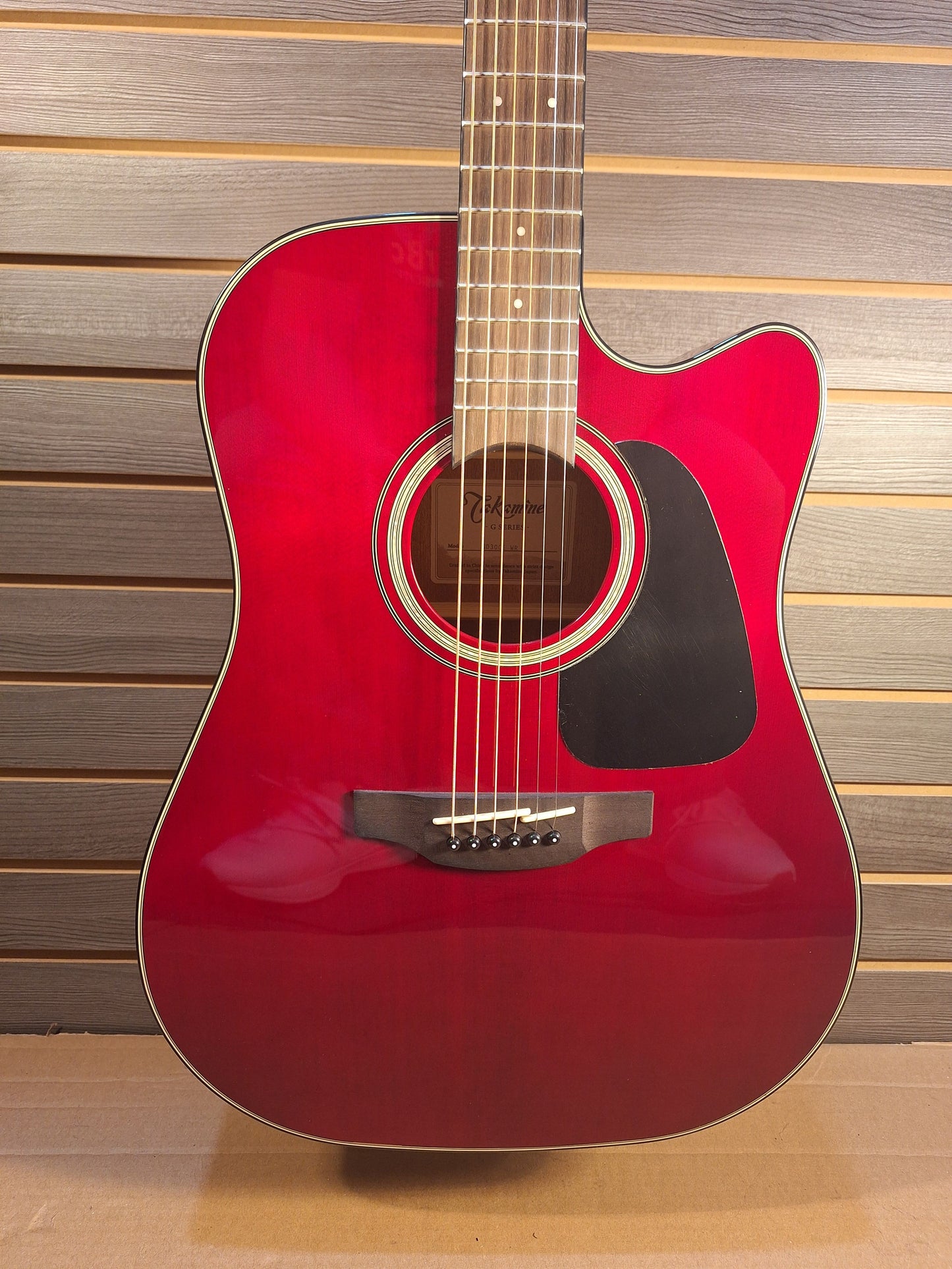 "Used" Takamine GD30CE Wine Red Acoustic/Electric Guitar