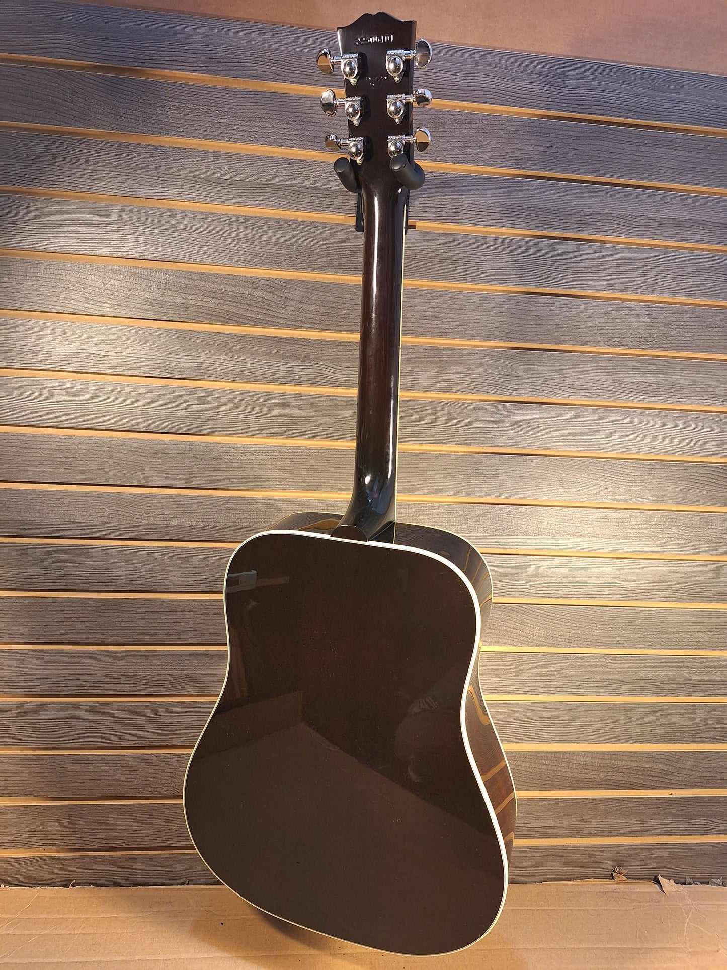 Gibson Hummingbird Standard Vintage Sunburst