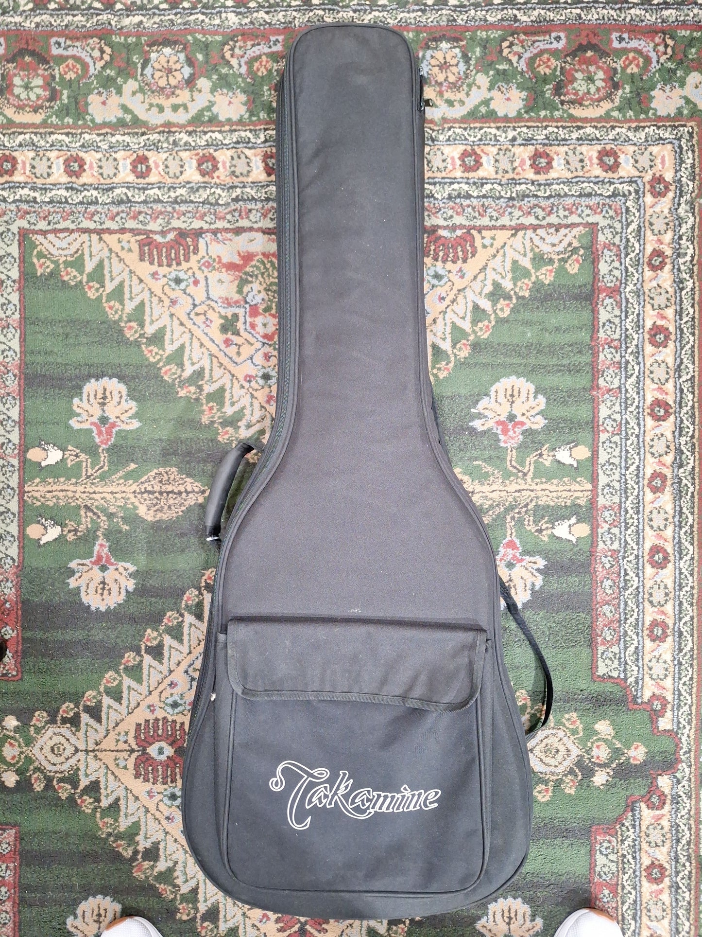"Used" Takamine GD37-CE-PW Acoustic/Electric Guitar with Gig Bag