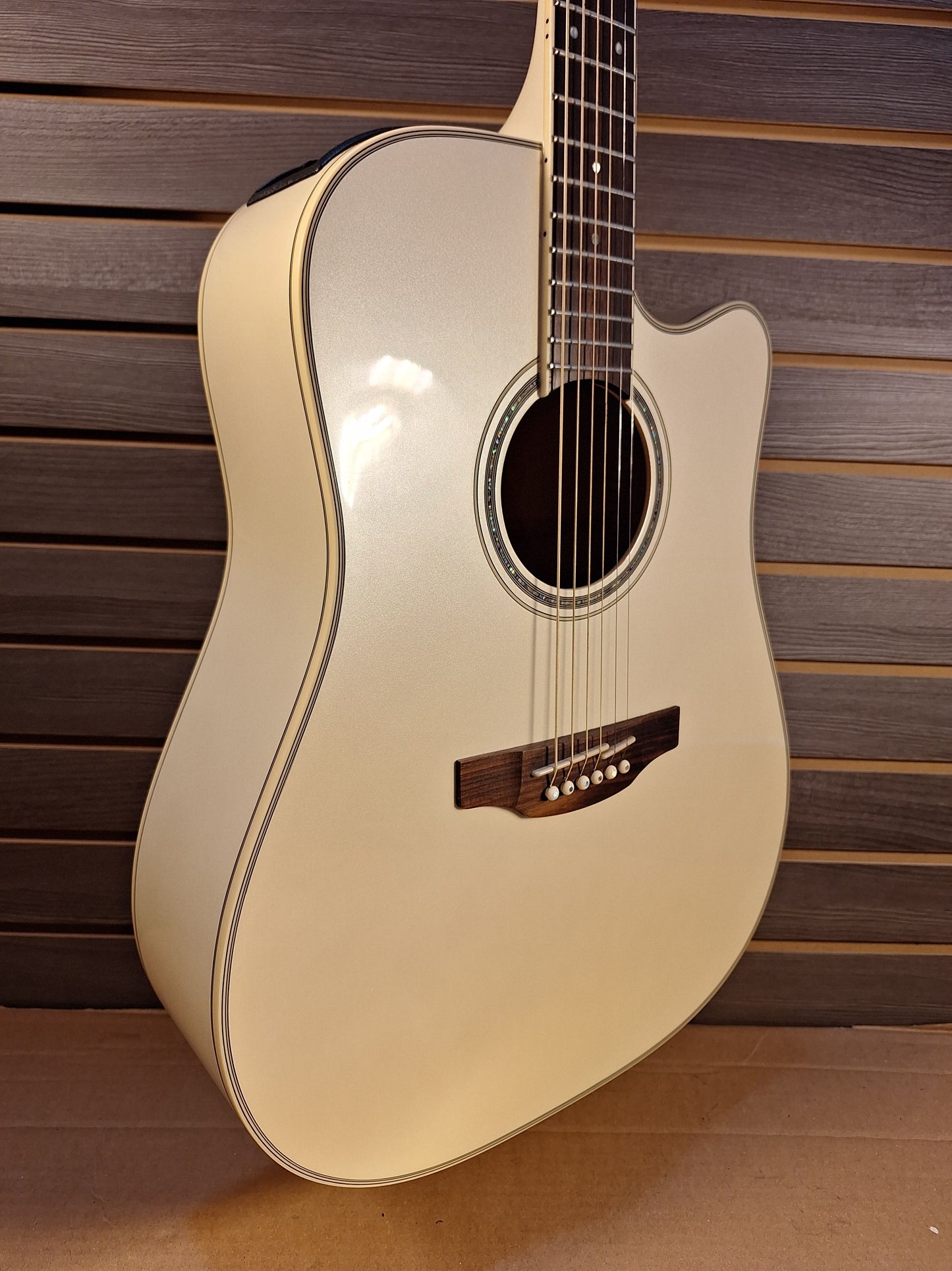 "Used" Takamine GD37-CE-PW Acoustic/Electric Guitar with Gig Bag