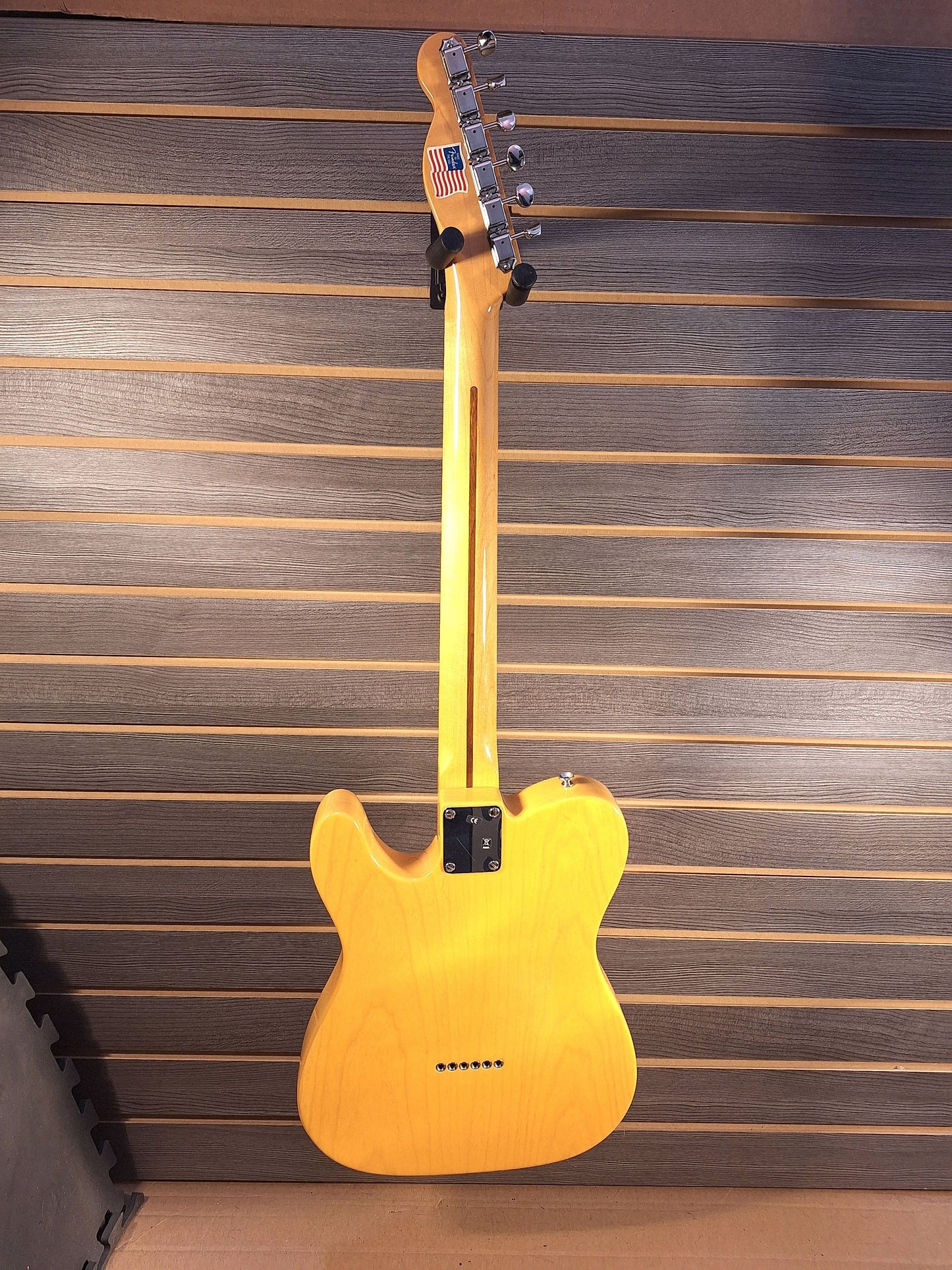 Previously Owned Fender '52 Reissued Tele Butterscotch Blonde With Hard Case