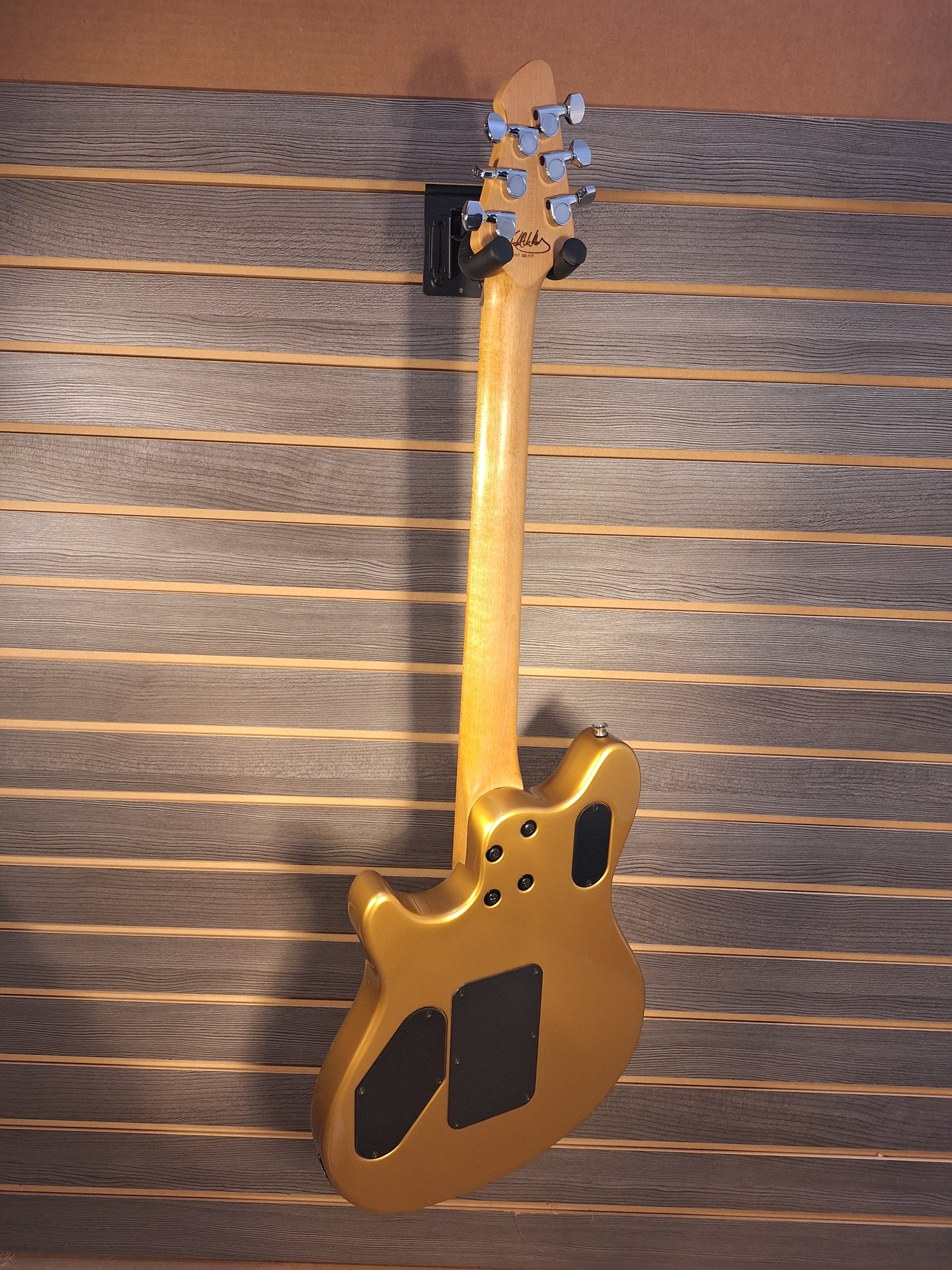 USA Late 1990s Peavey Wolfgang Special With Hard Case Solid Vintage Gold