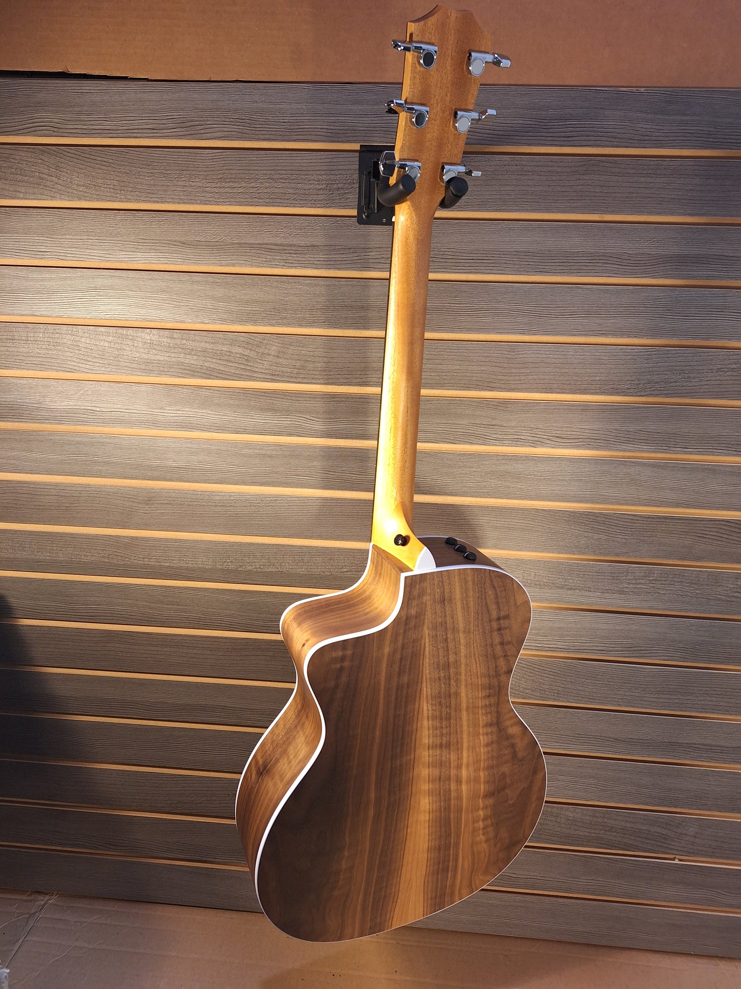 Taylor 214ce Acoustic/Electric Guitar