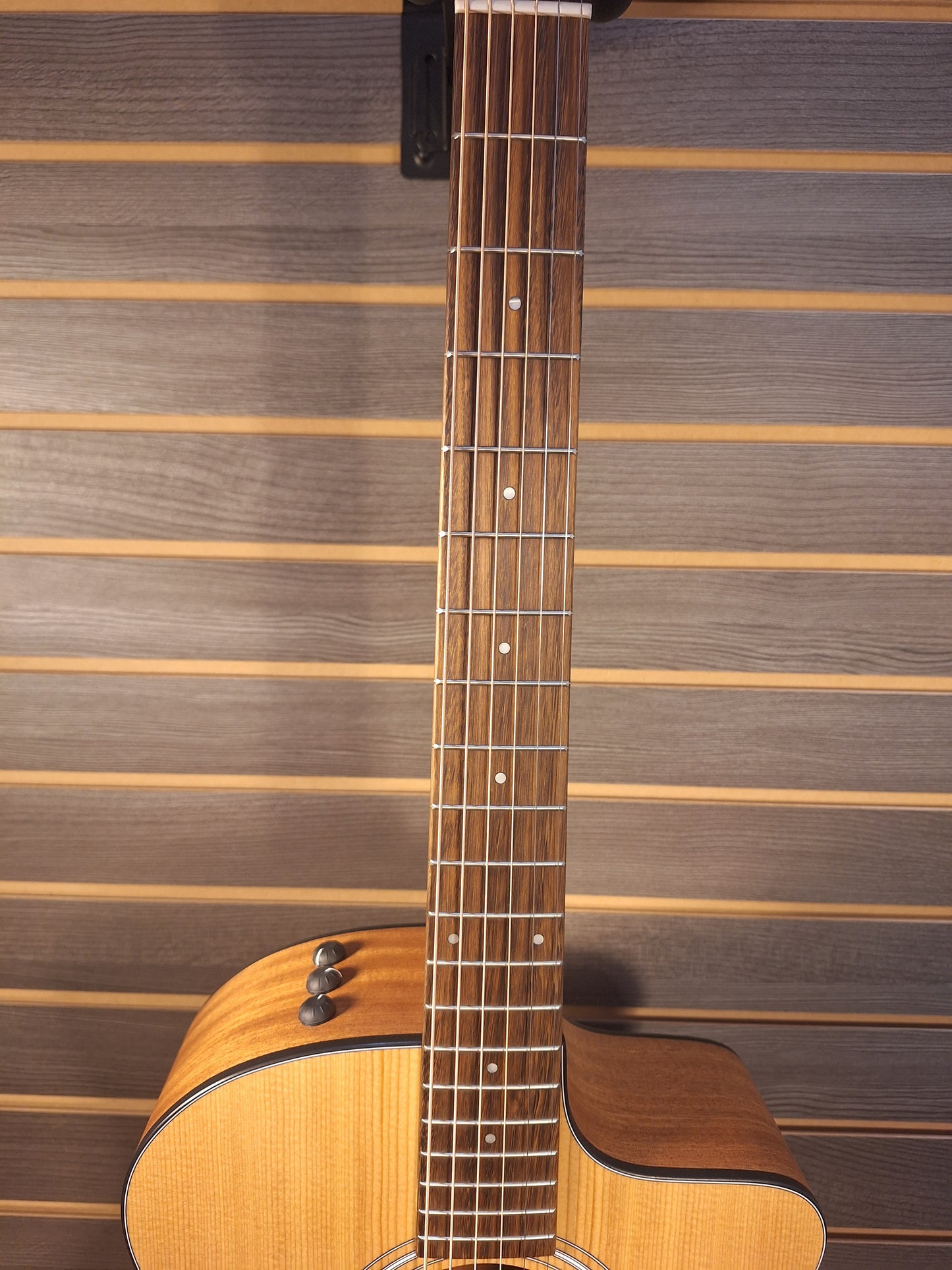 Taylor 114CE Acoustic/Electric Guitar