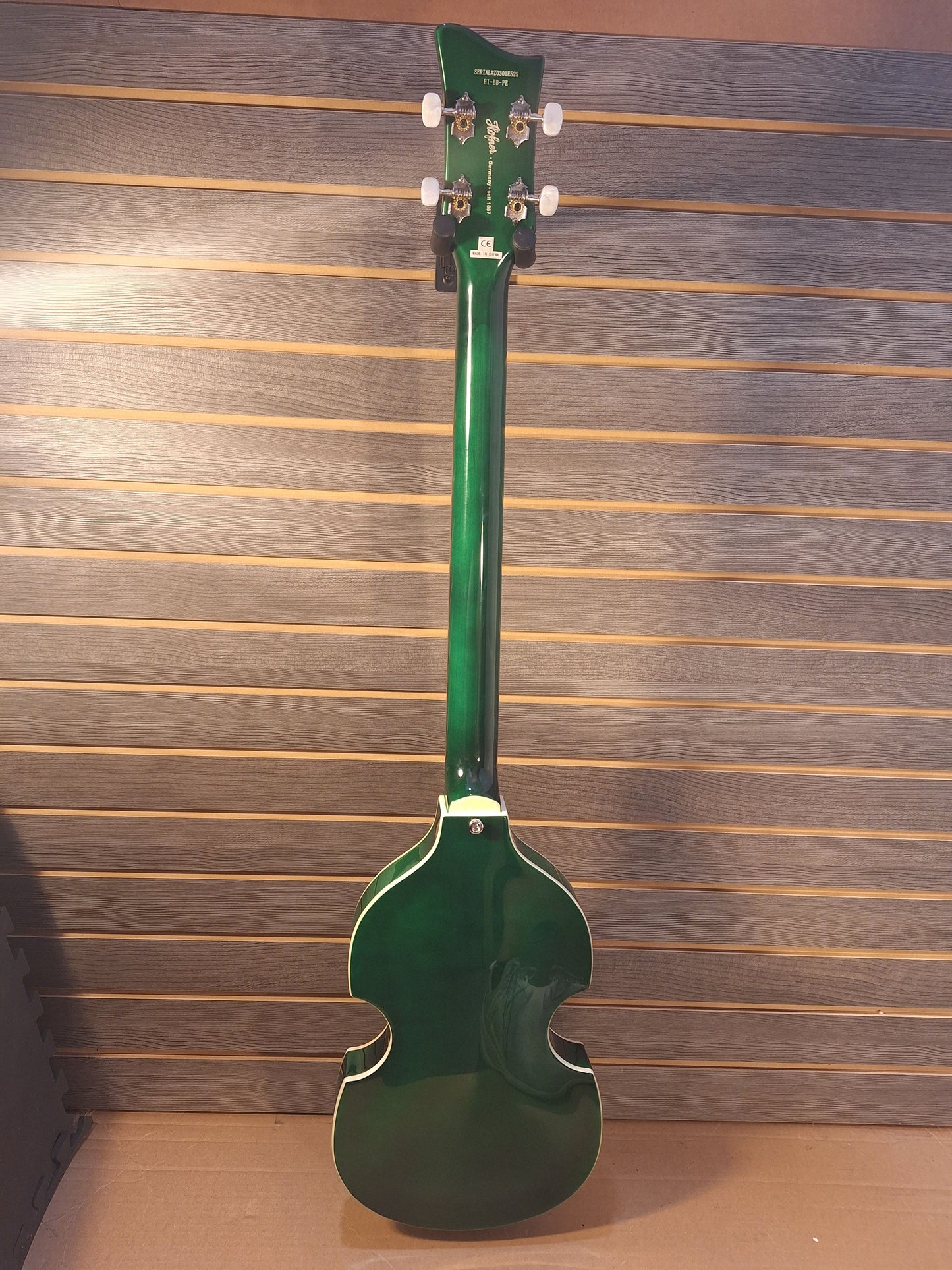 Hofner Ignition Pro Violin Bass Green