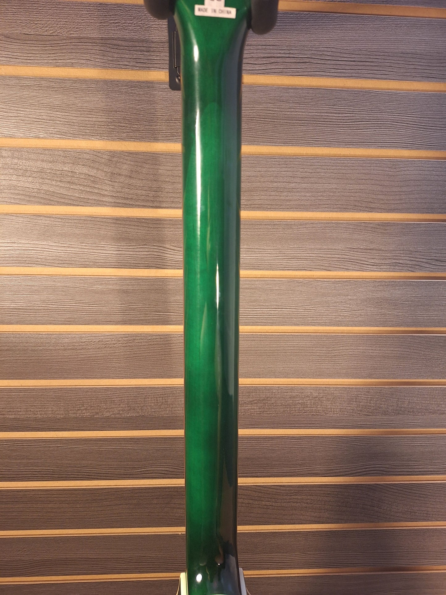 Hofner Ignition Pro Violin Bass Green