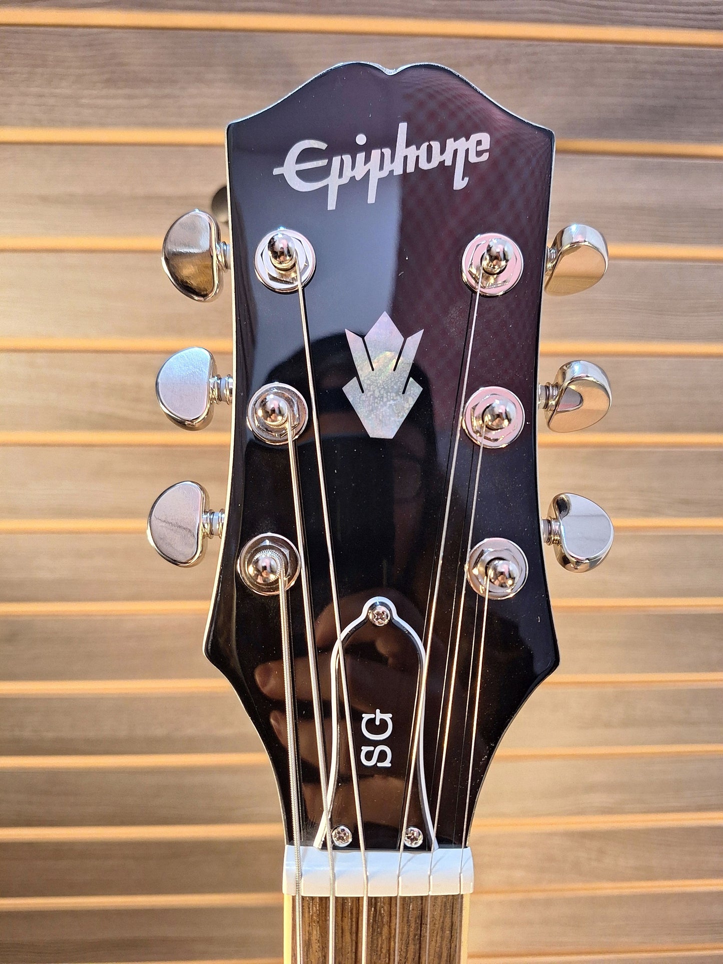 Epiphone SG Standard With Premiun Gig Bag Silvermist