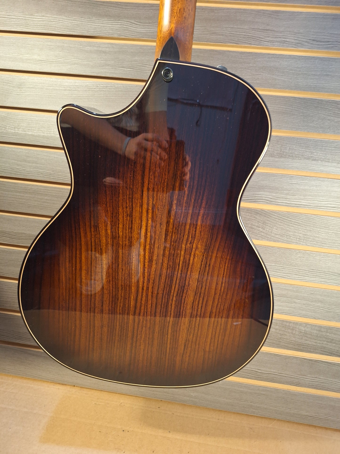 Taylor Builder's Edition 814ce