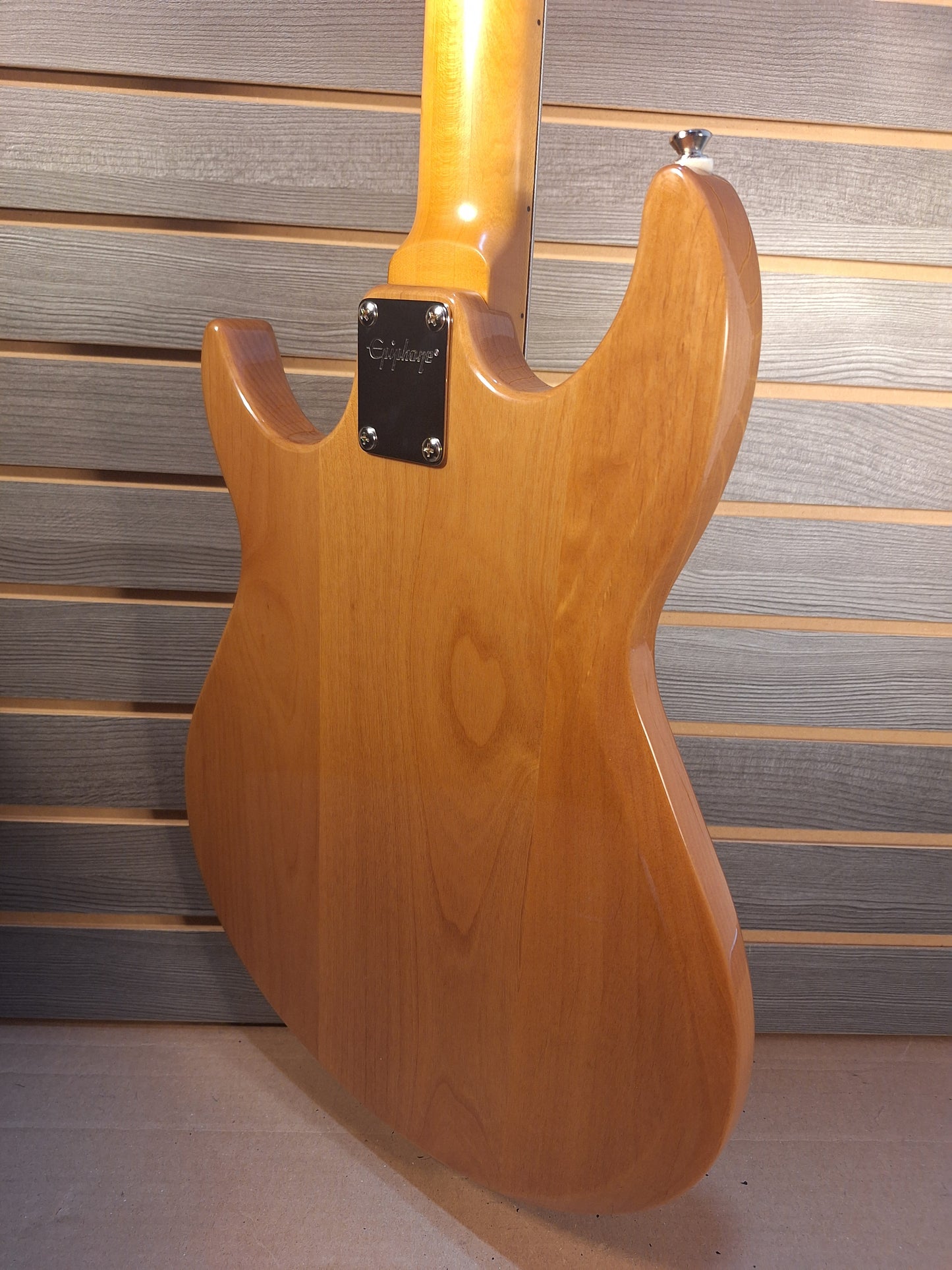 Epiphone Grabber Bass Natural With Premium Gig Bag