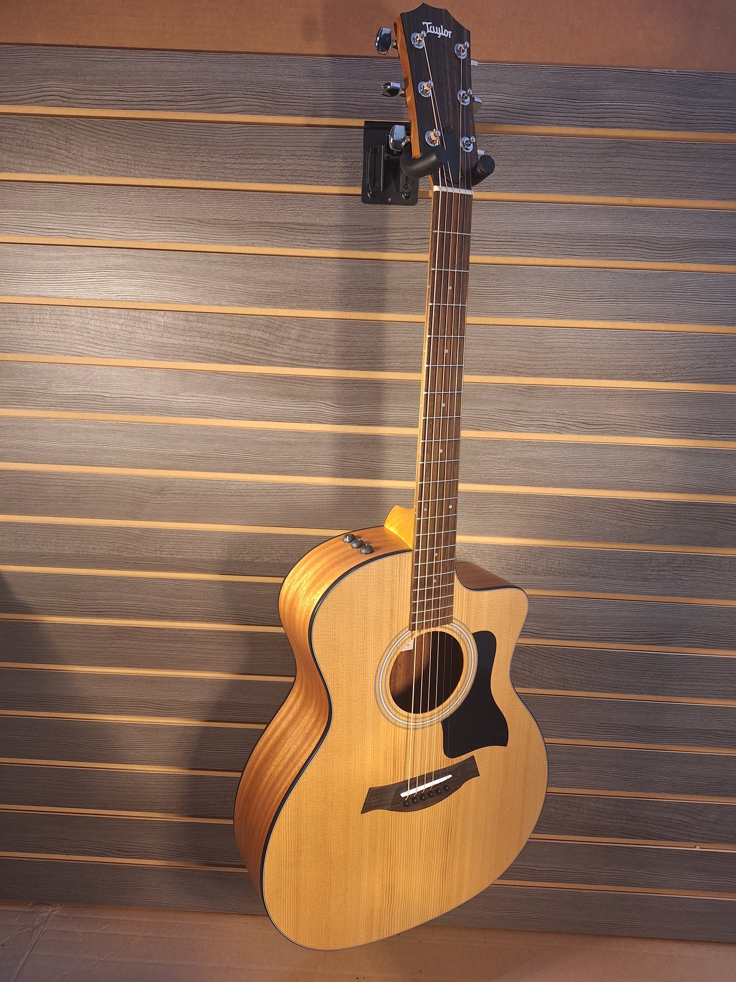 Taylor 114CE Acoustic/Electric Guitar