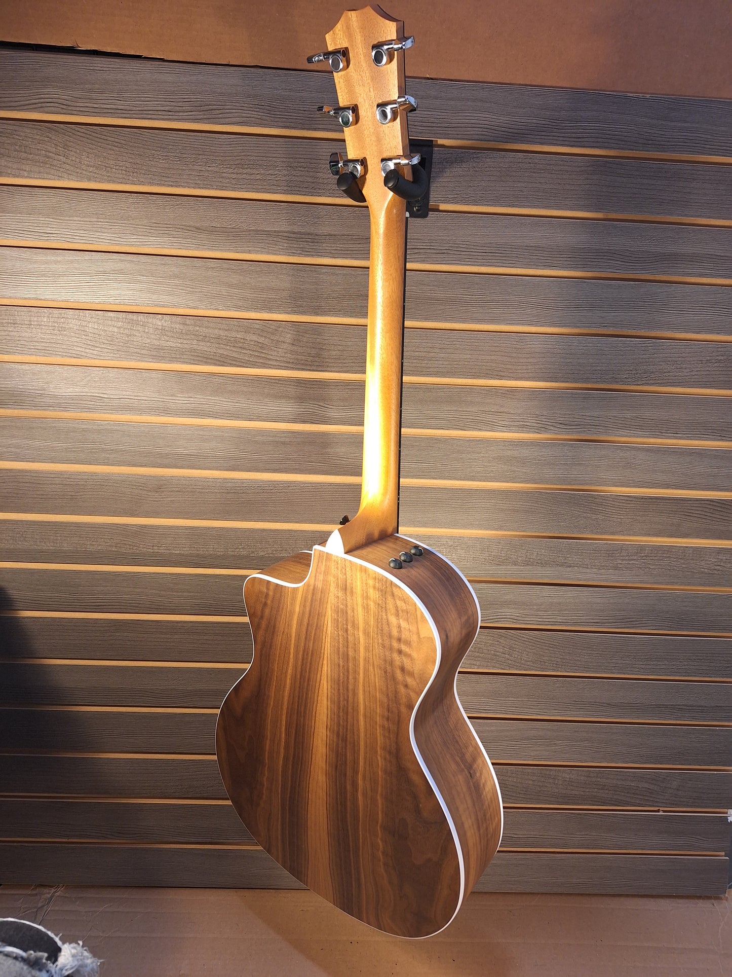 Taylor 214ce Acoustic/Electric Guitar