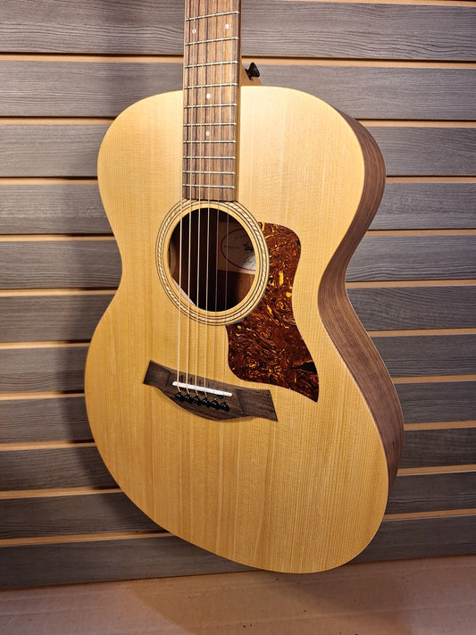 Taylor Academy 12e Acoustic/Electric Guitar