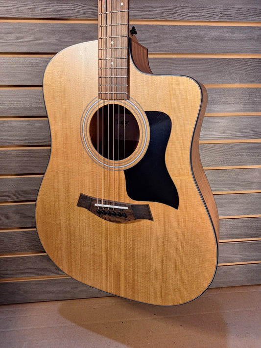 Taylor 110ce Acoustic/Electric Guitar