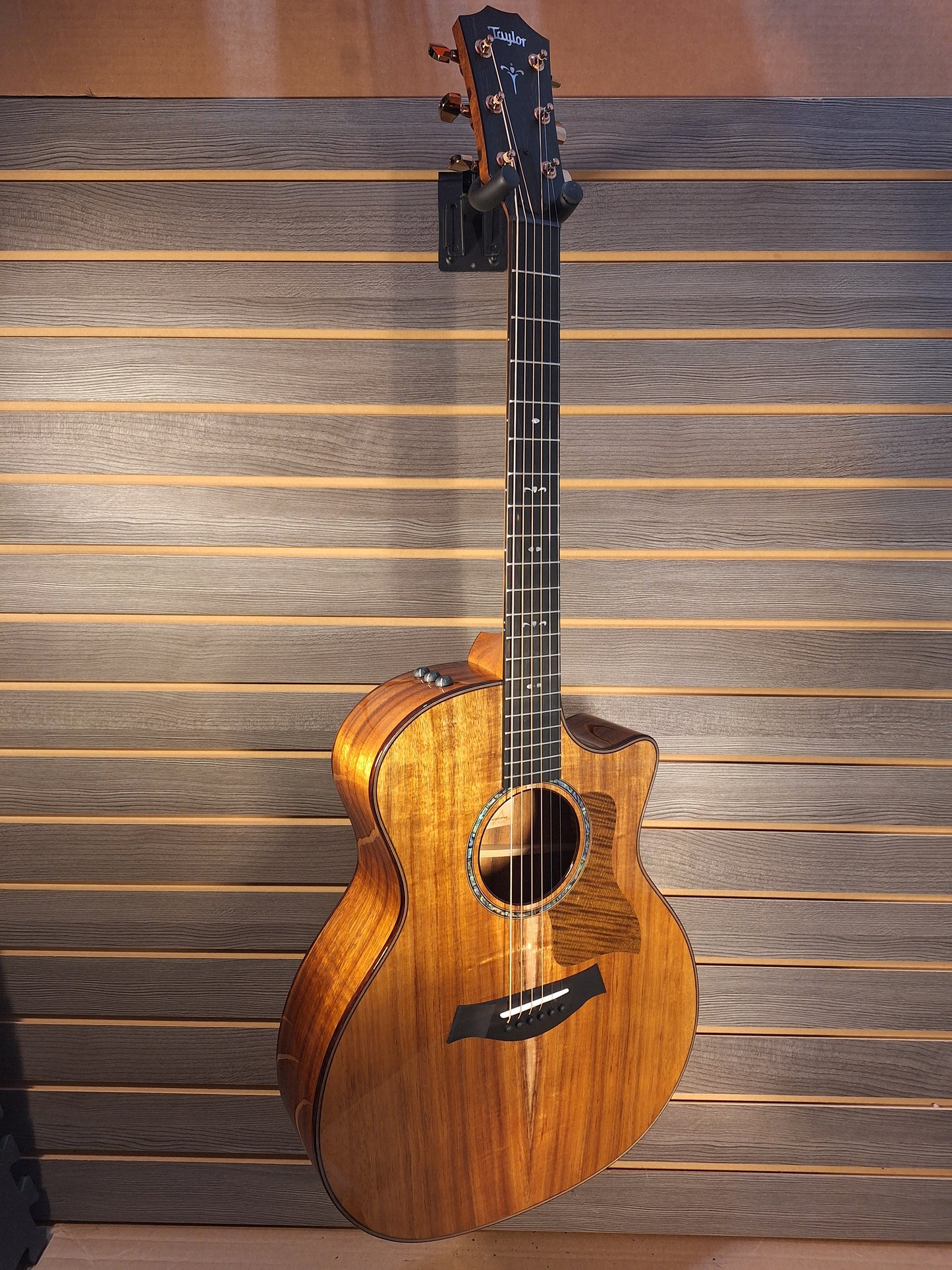 Taylor 724ce Koa Acoustic/Electric Guitar