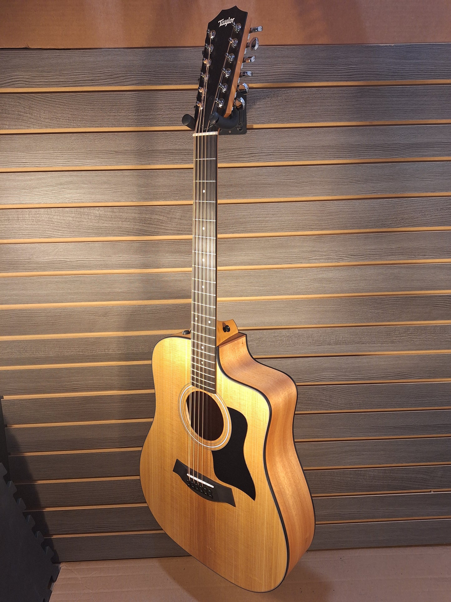 Taylor 150ce 12 String Acoustic Electric Guitar