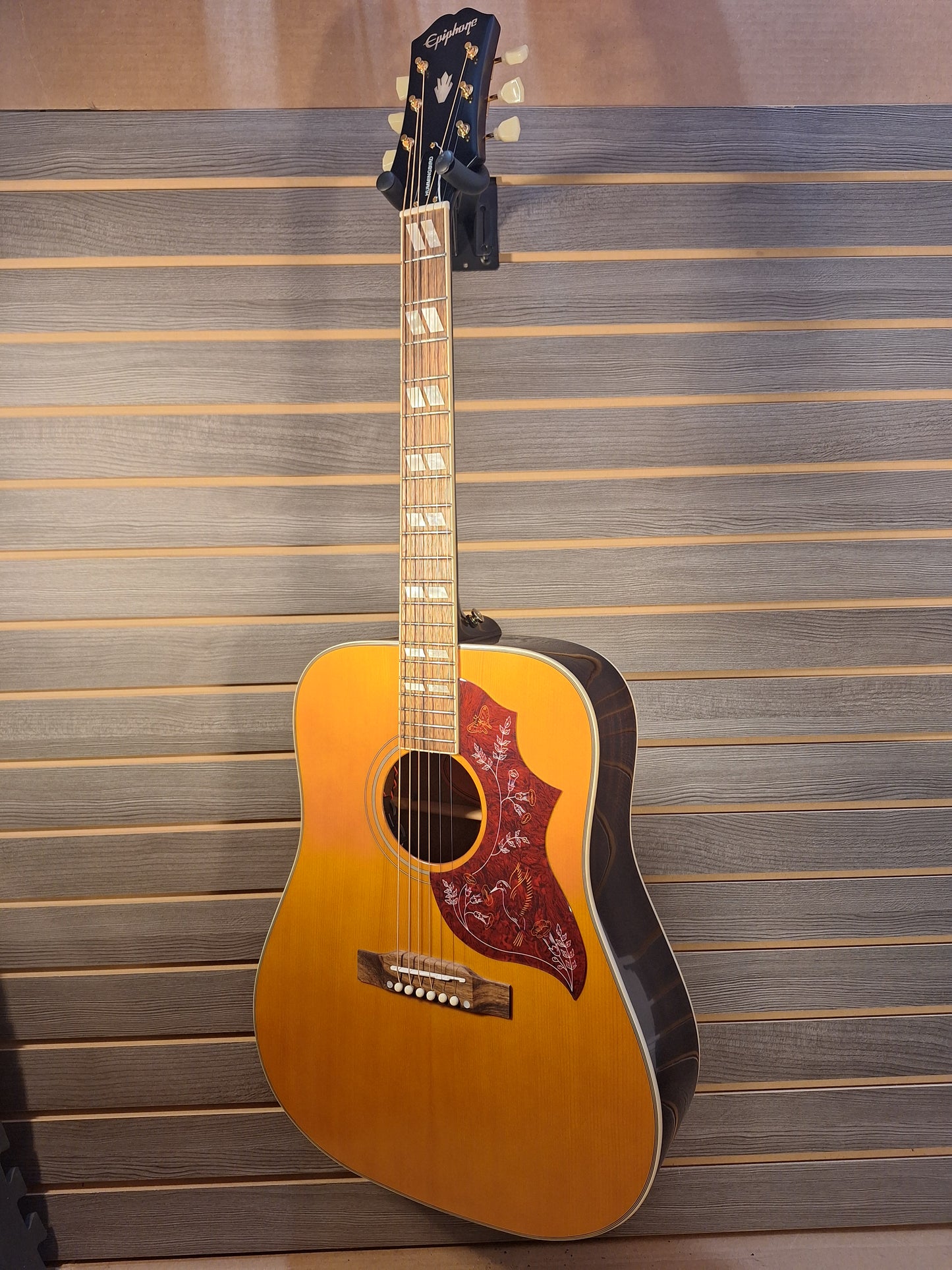 Epiphone Hummingbird Aged Natural Gloss (1)