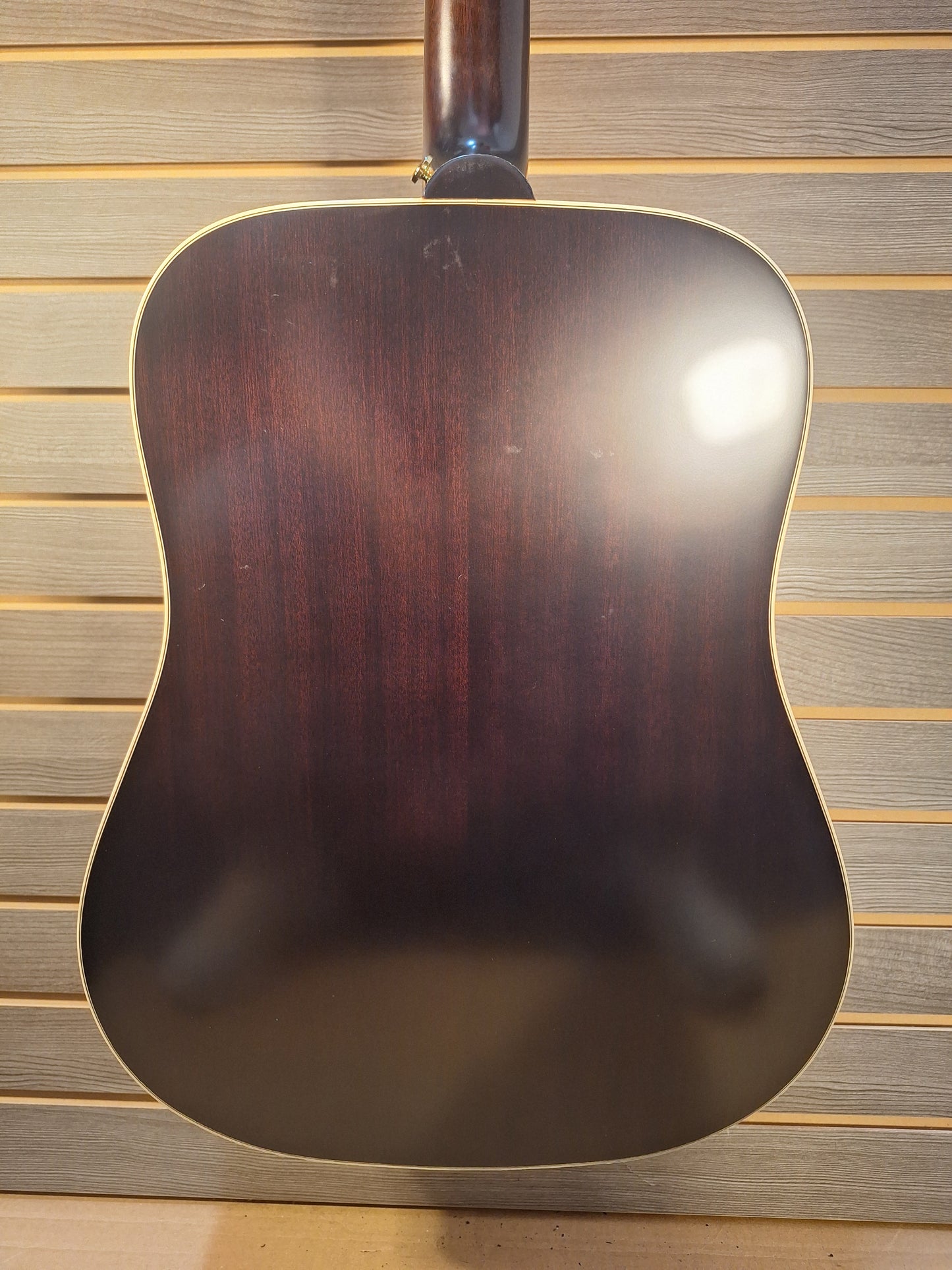 Epiphone Hummingbird Aged Natural Gloss (1)