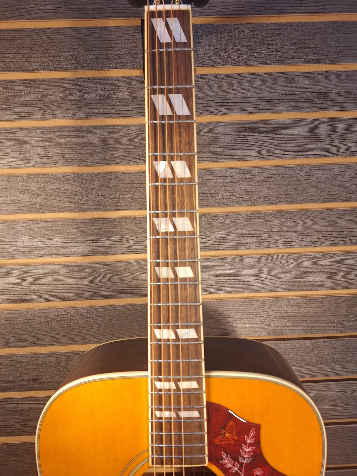 Epiphone Hummingbird Aged Natural Gloss (2)