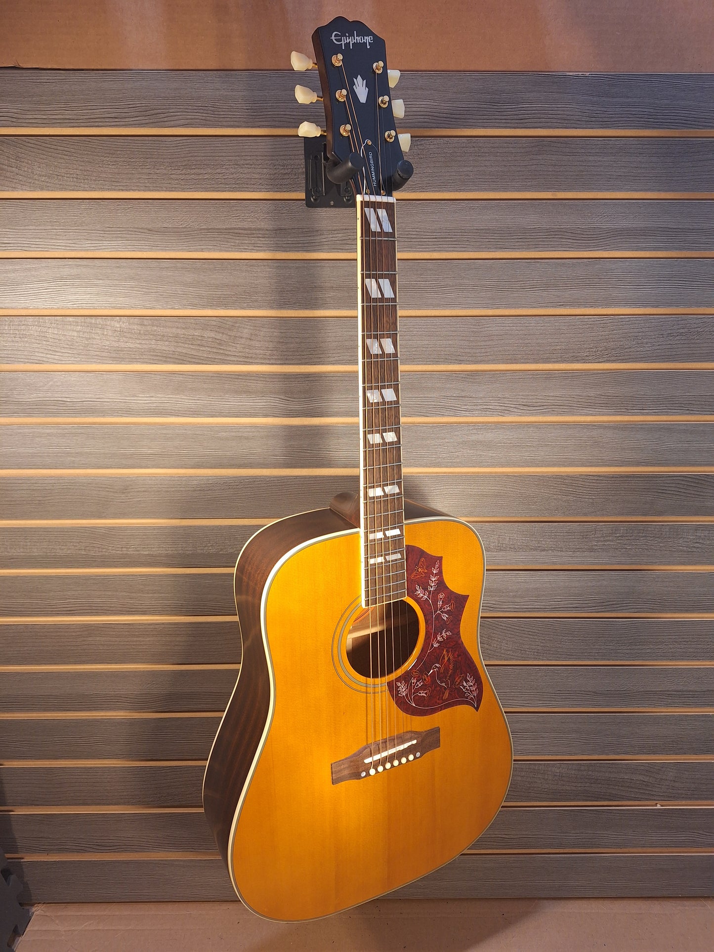 Epiphone Hummingbird Aged Natural Gloss (2)