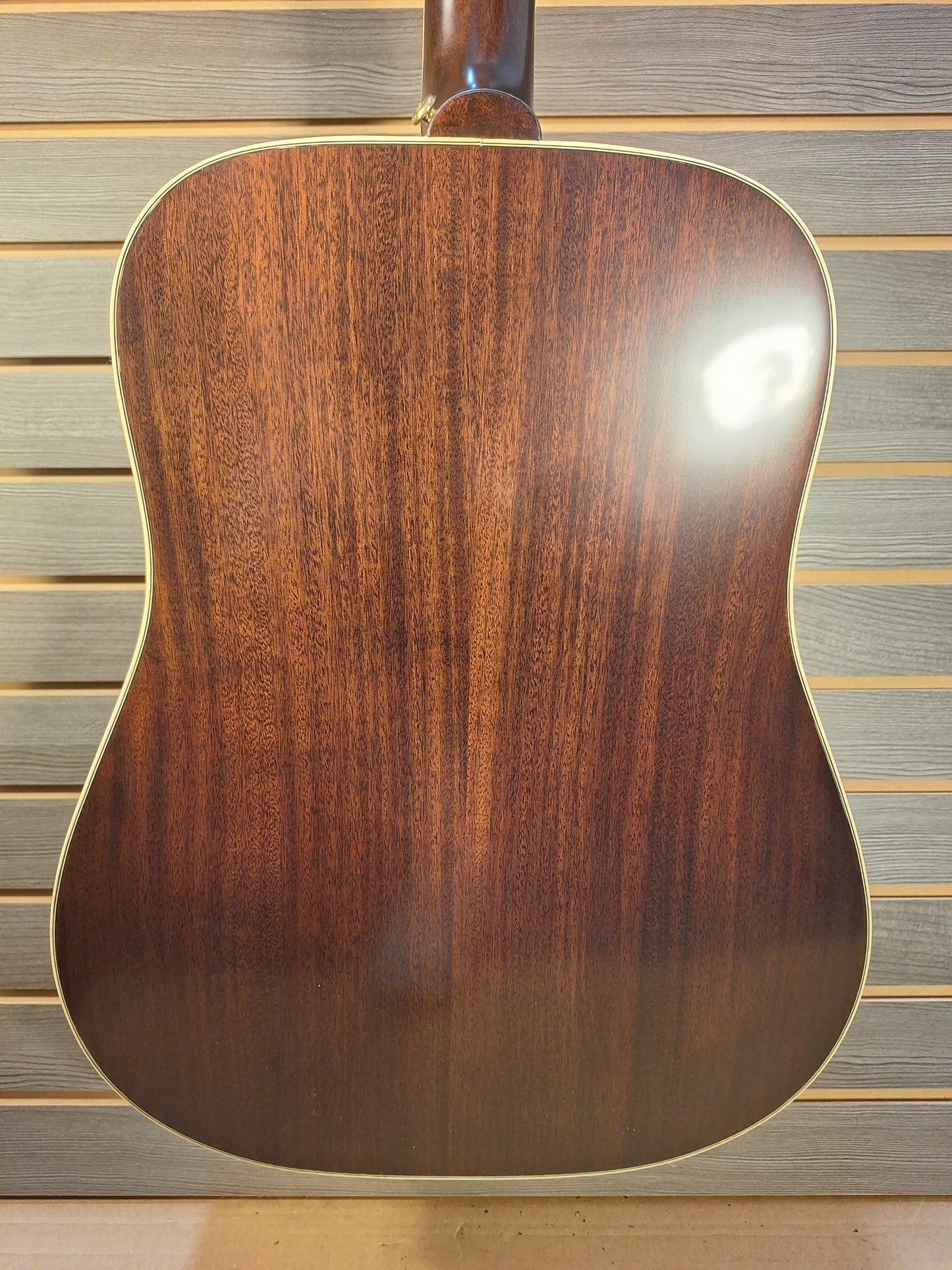 Epiphone Hummingbird Aged Natural Gloss (2)