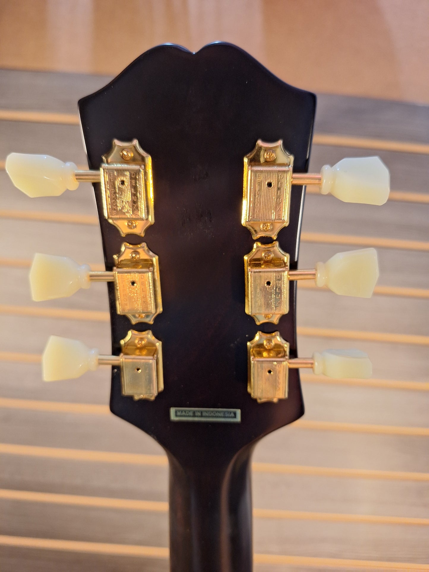 Epiphone Hummingbird Aged Natural Gloss (3)