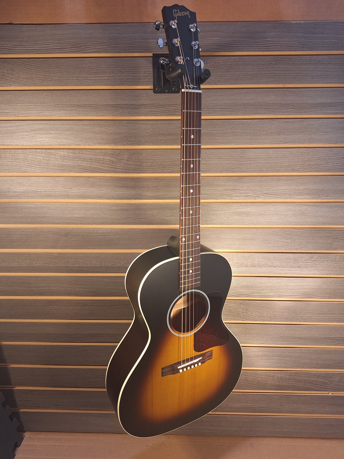 Gibson L-00 Special