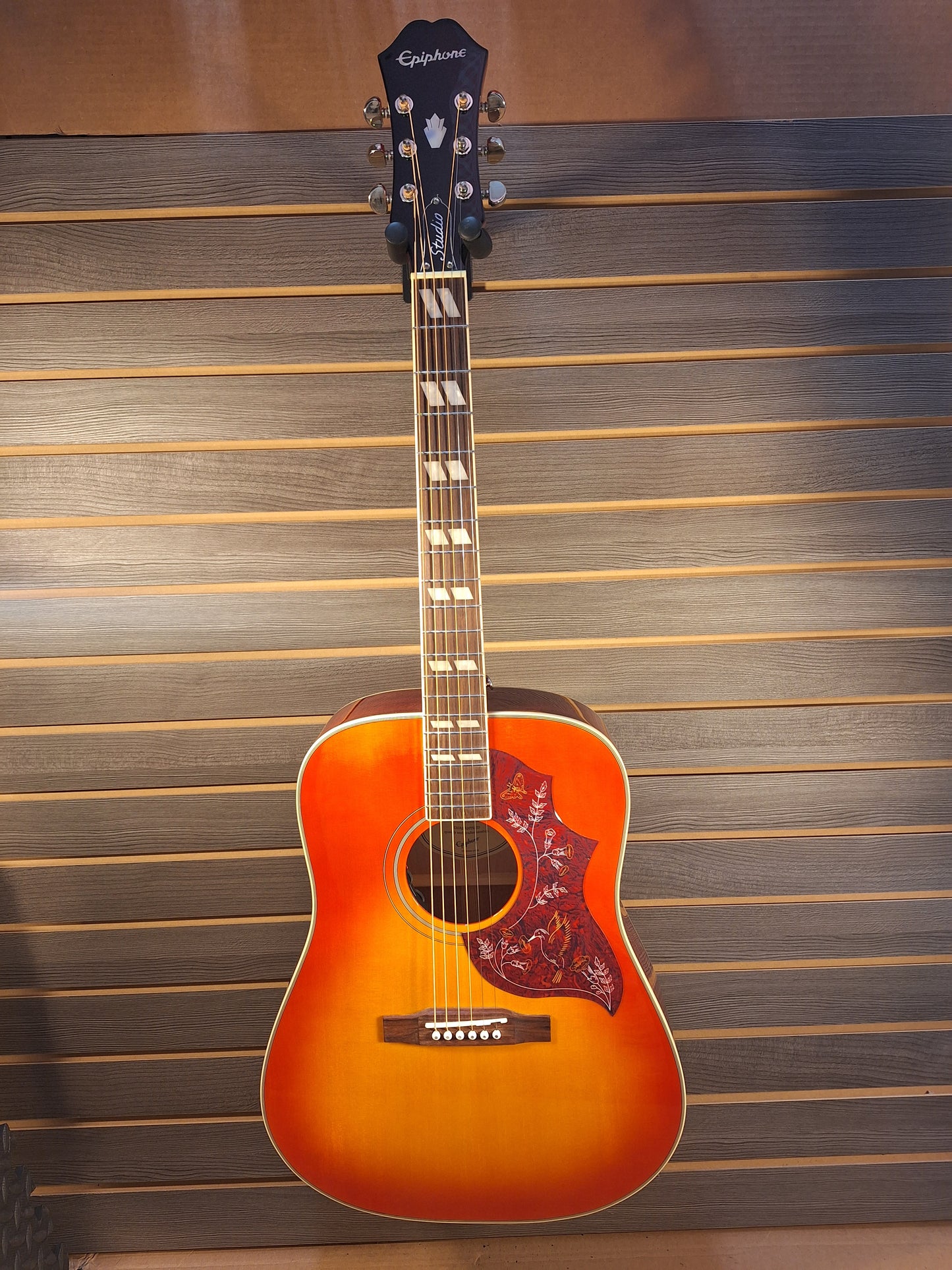 Epiphone Hummingbird Studio (#1)