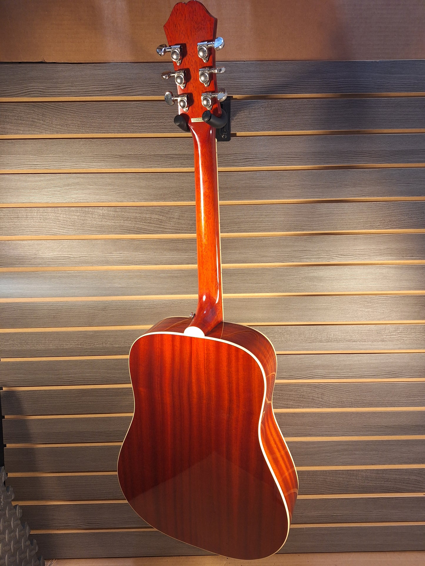 Epiphone Hummingbird Studio (#1)