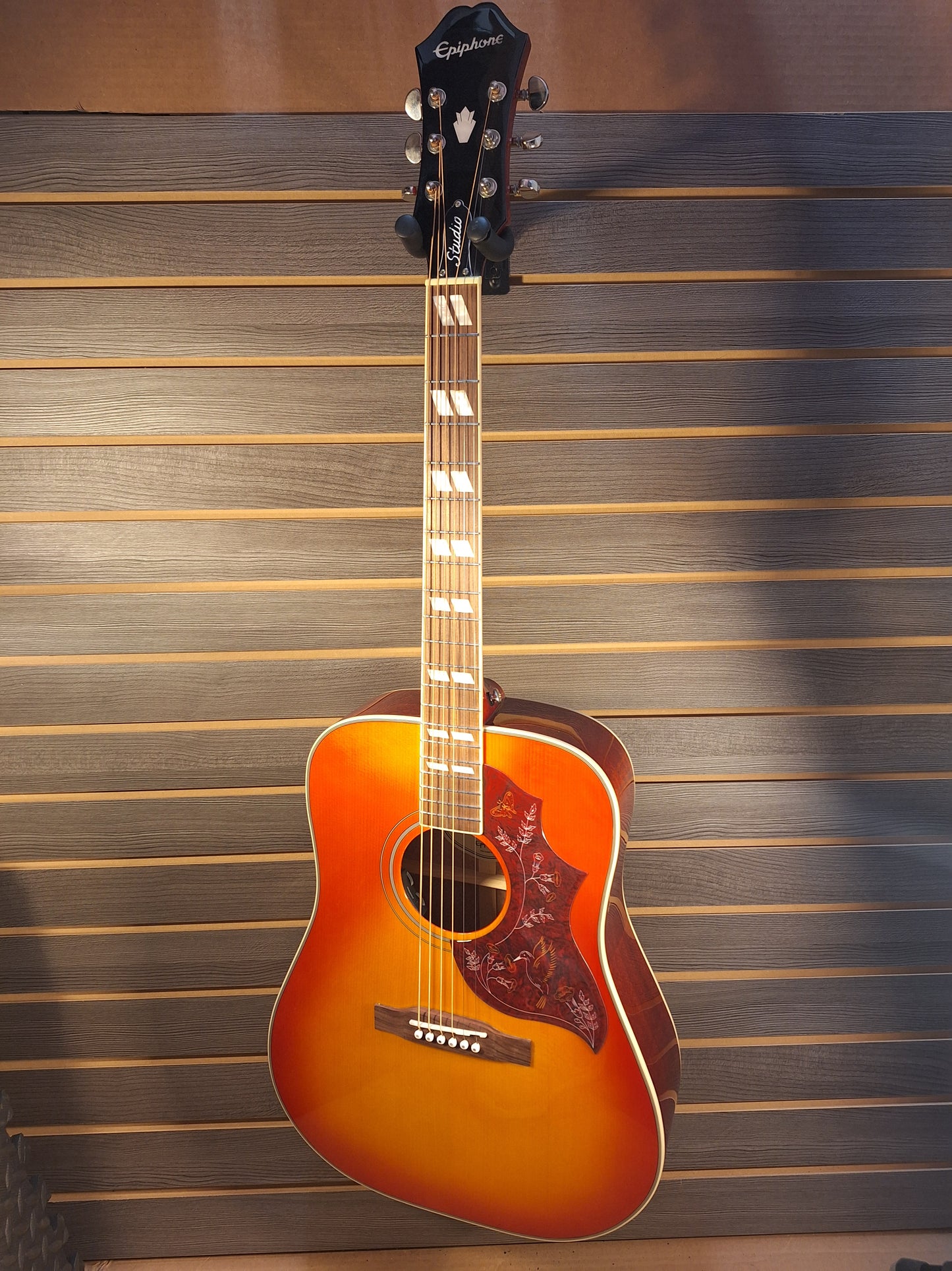 Epiphone Hummingbird Studio (#2)
