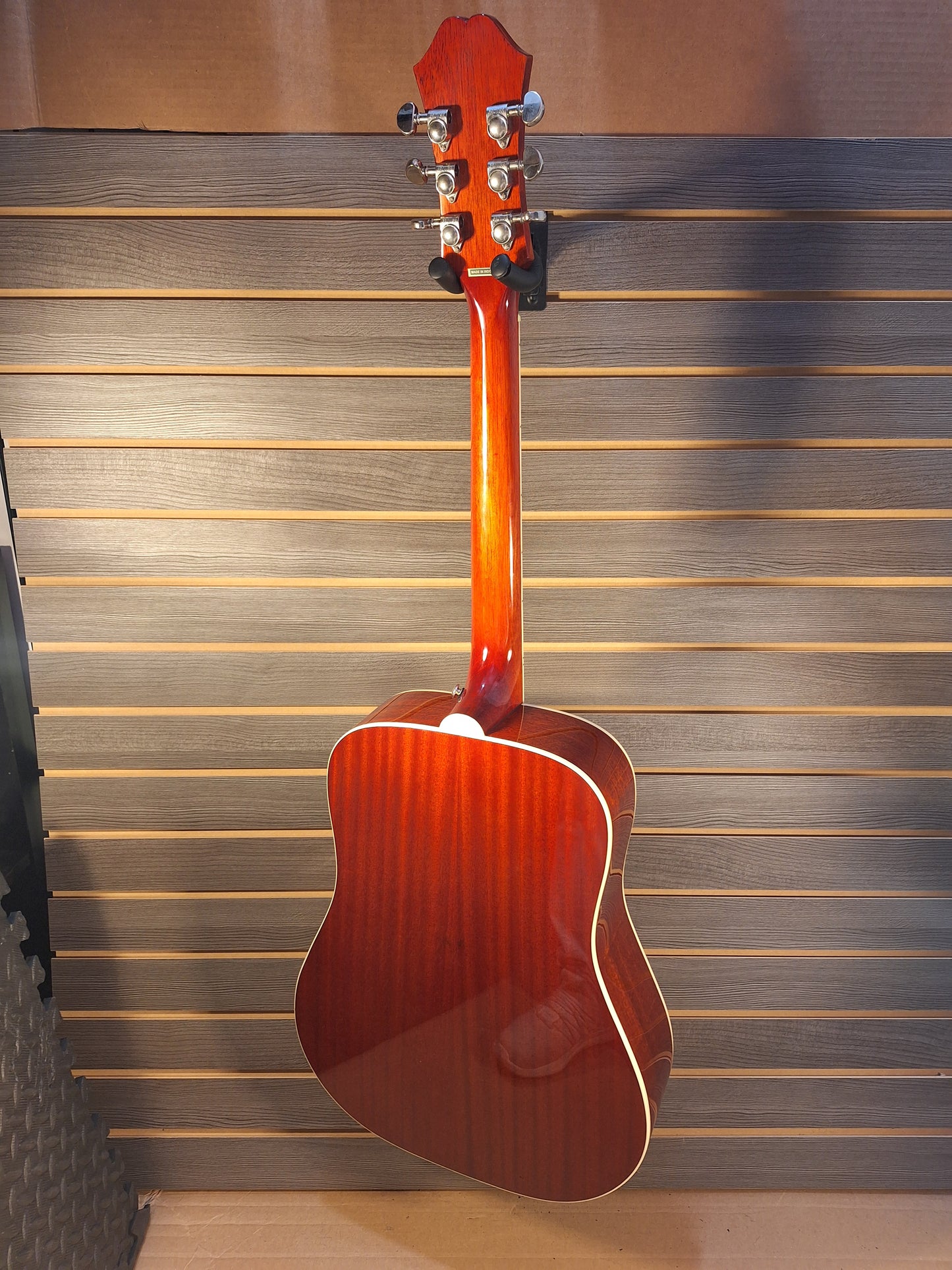 Epiphone Hummingbird Studio (#2)