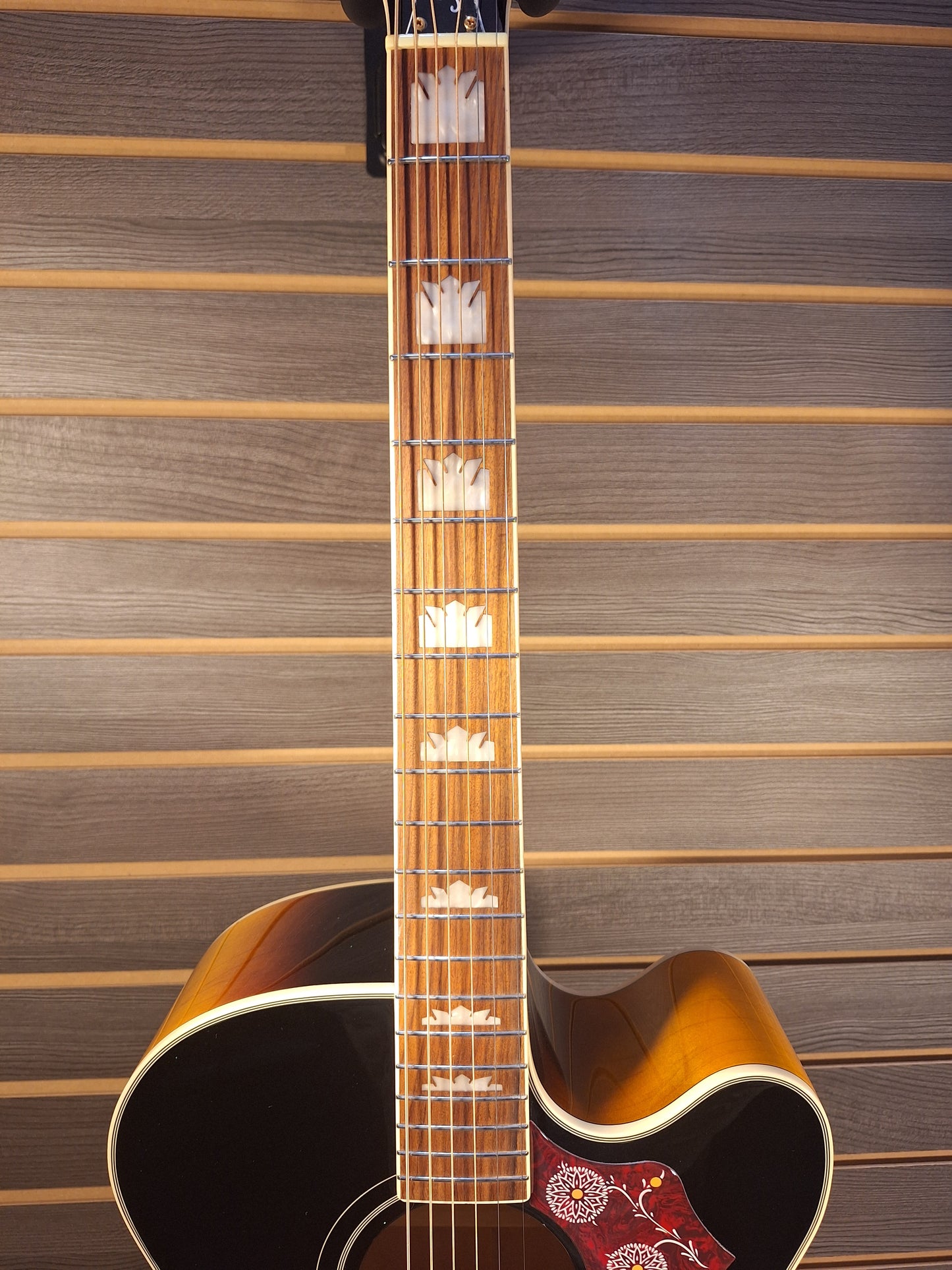 Epiphone J-200 EC Studio