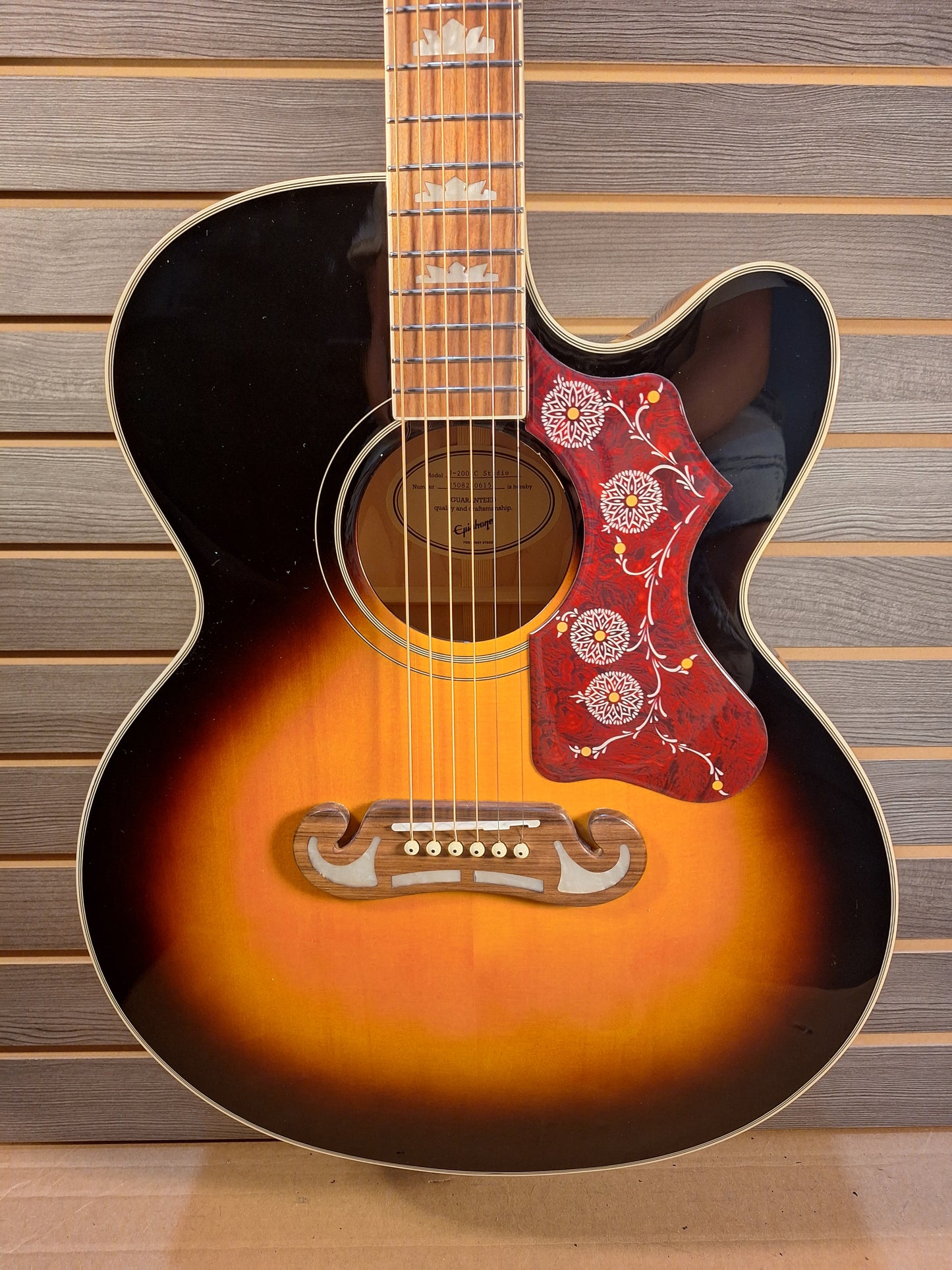 Epiphone J-200 EC Studio