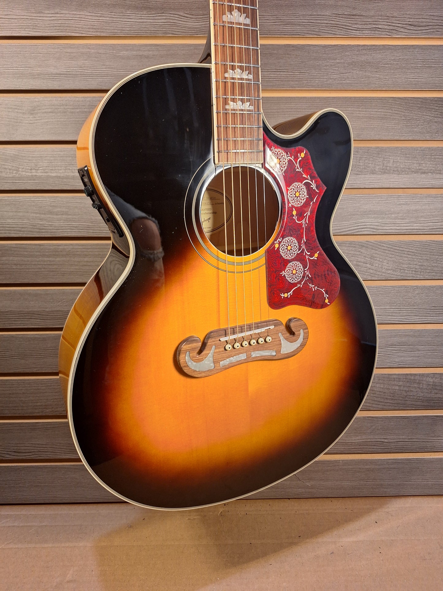 Epiphone J-200 EC Studio