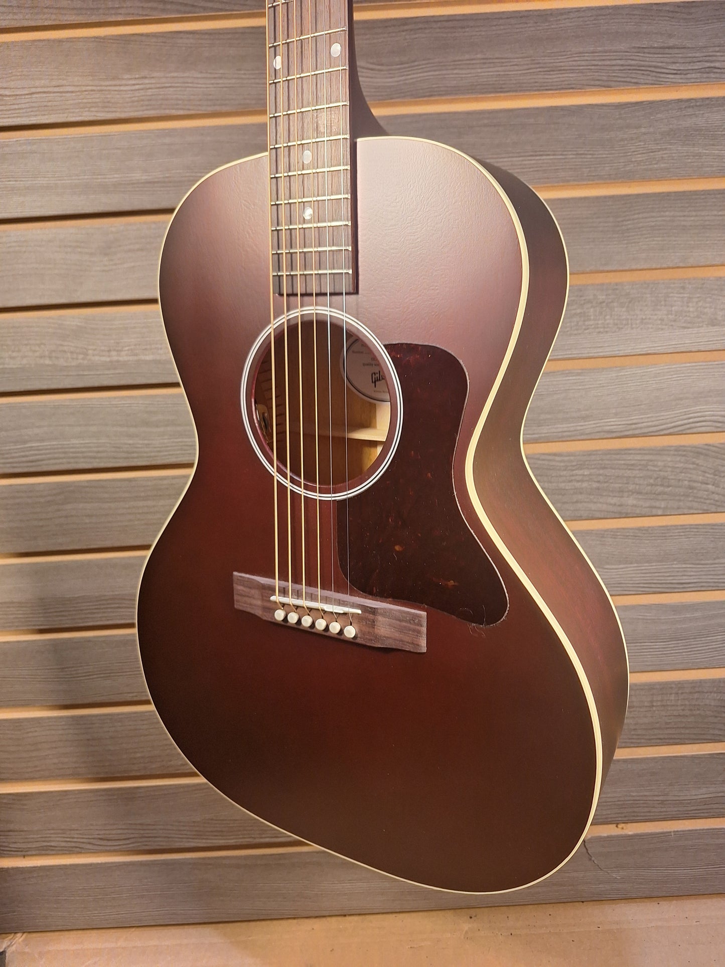 Gibson L-00 Special Satin Red Wine With PremiumSoft Case