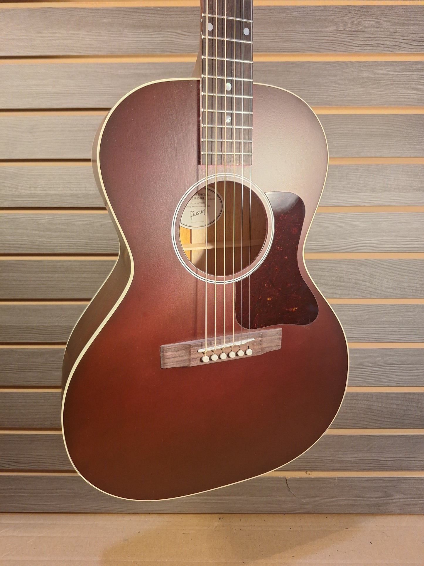 Gibson L-00 Special Satin Red Wine With PremiumSoft Case