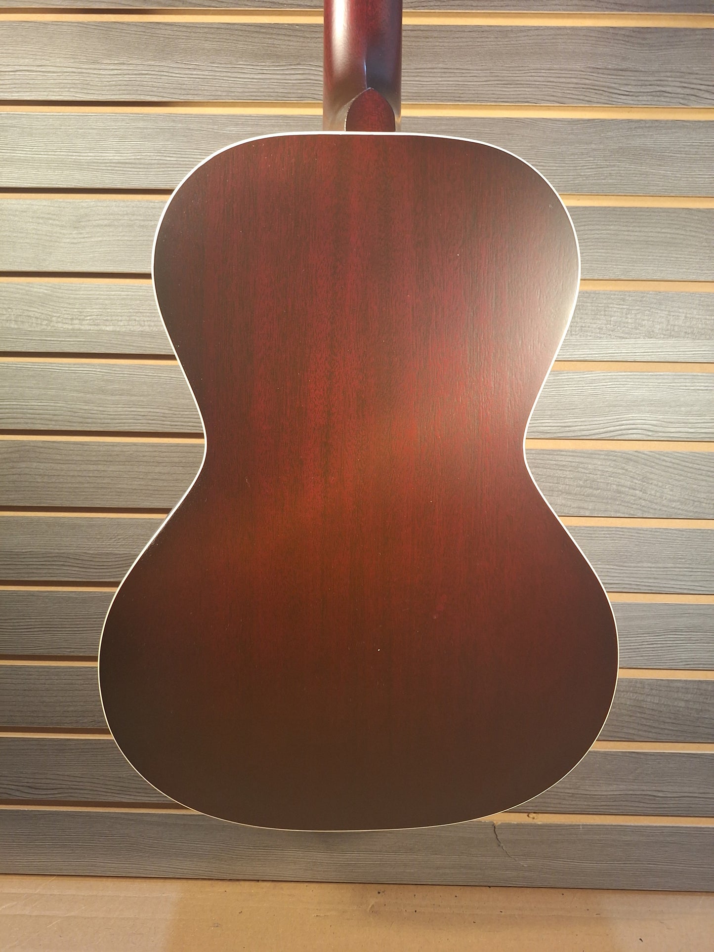 Gibson L-00 Special Satin Red Wine With PremiumSoft Case