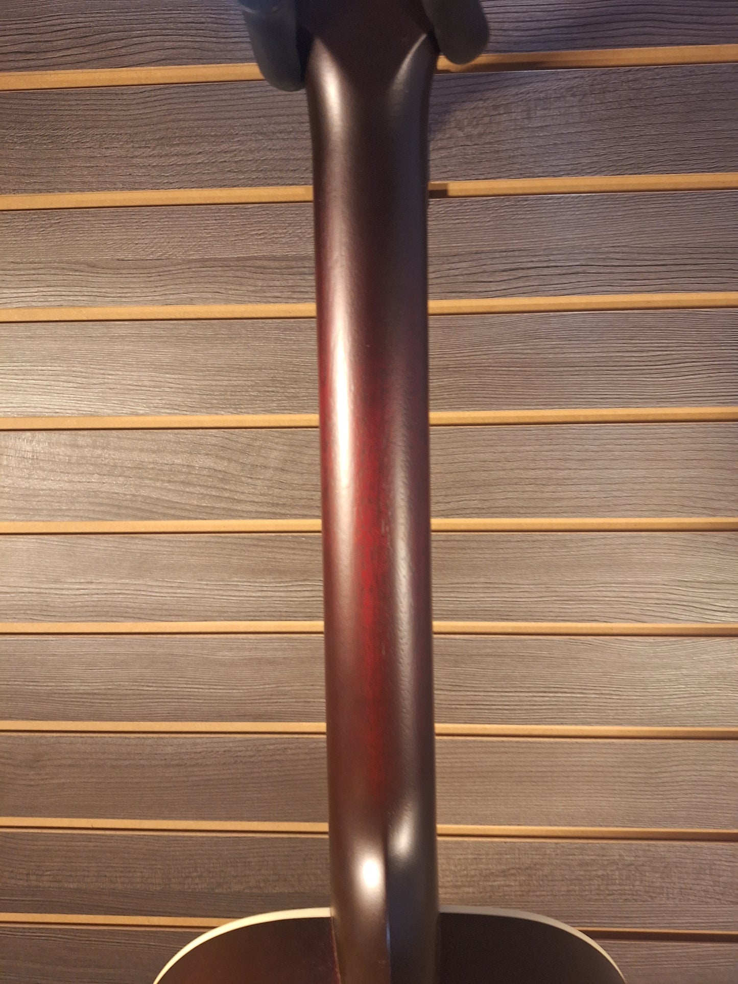 Gibson L-00 Special Satin Red Wine With PremiumSoft Case