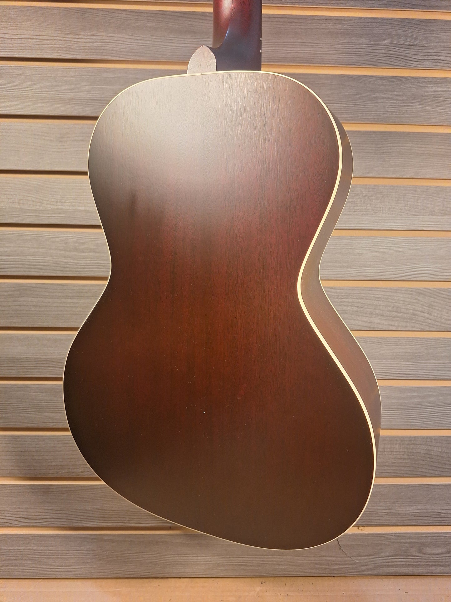 Gibson L-00 Special Satin Red Wine With PremiumSoft Case