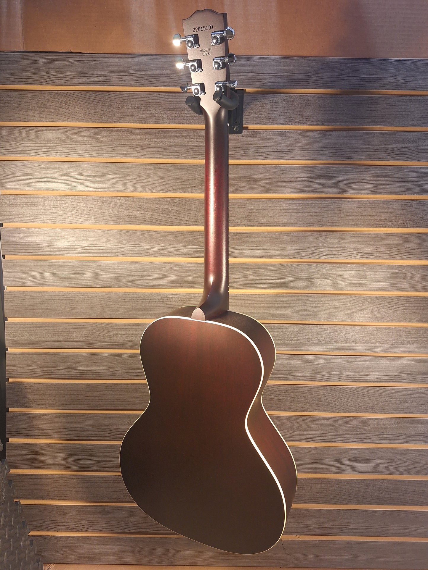 Gibson L-00 Special Satin Red Wine With PremiumSoft Case