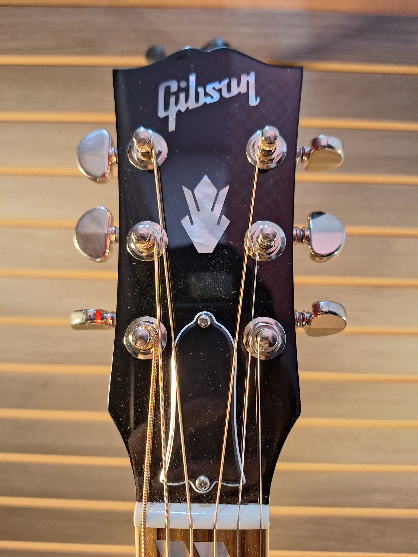 Gibson Hummingbird Standard VCS Acoustic Guitar