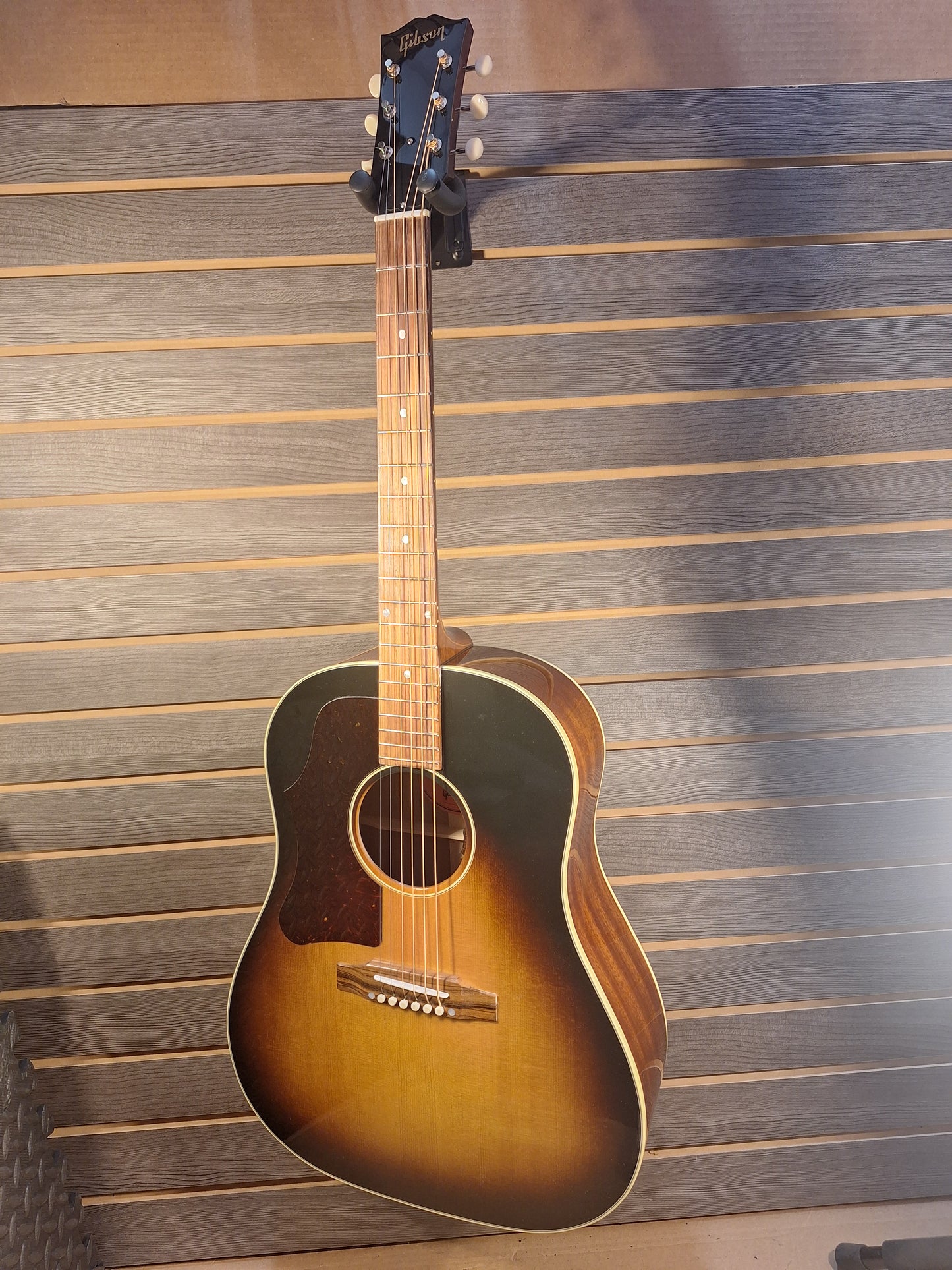 Gibson J-45 50's Left Handed
