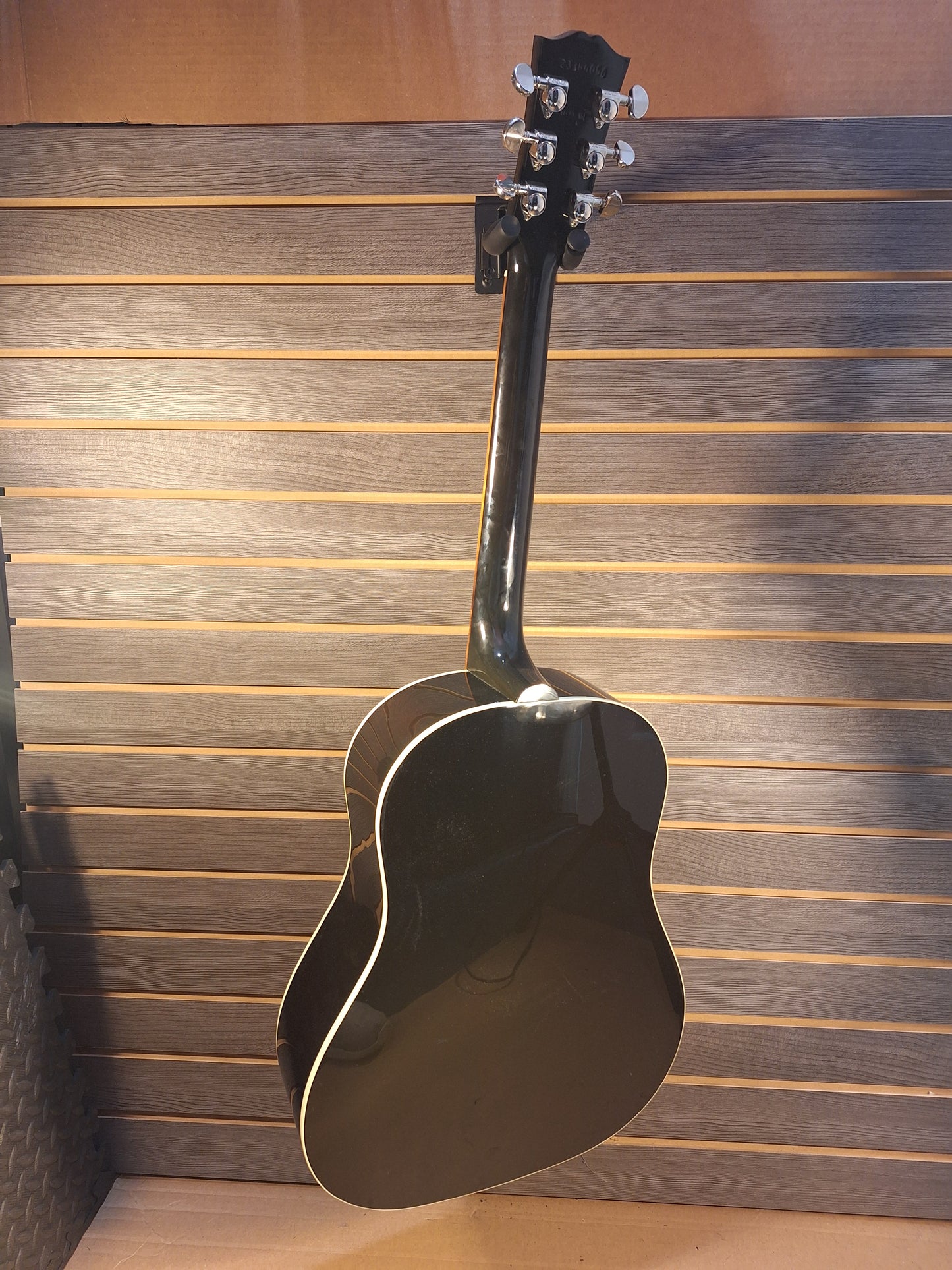 Gibson J-45 Standard Vintage Sunburst Acoustic Electric With Hardcase
