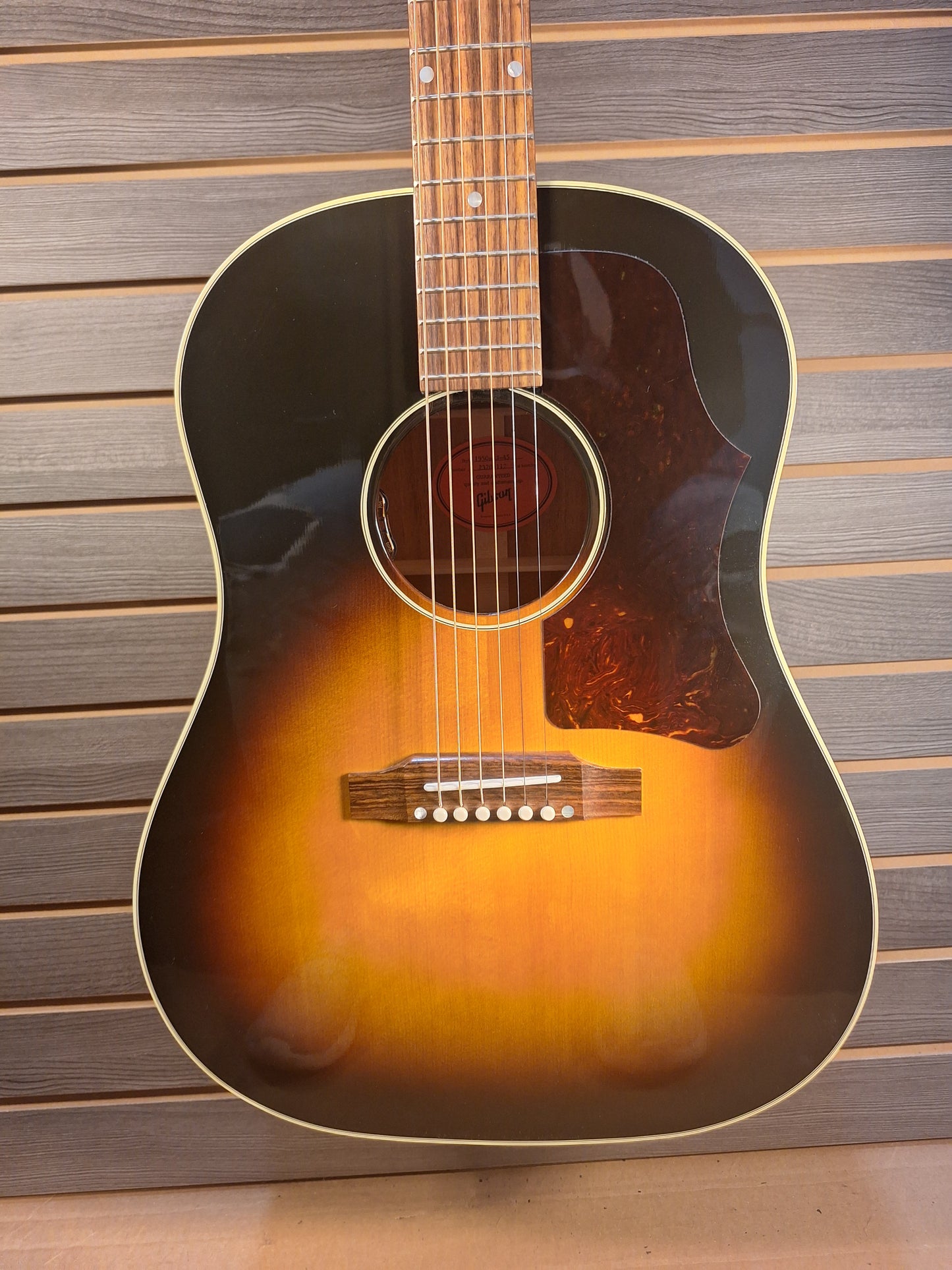 Gibson 50s J-45 Original Vintage Sunburst Acoustic Electric Guitar with Hardcase