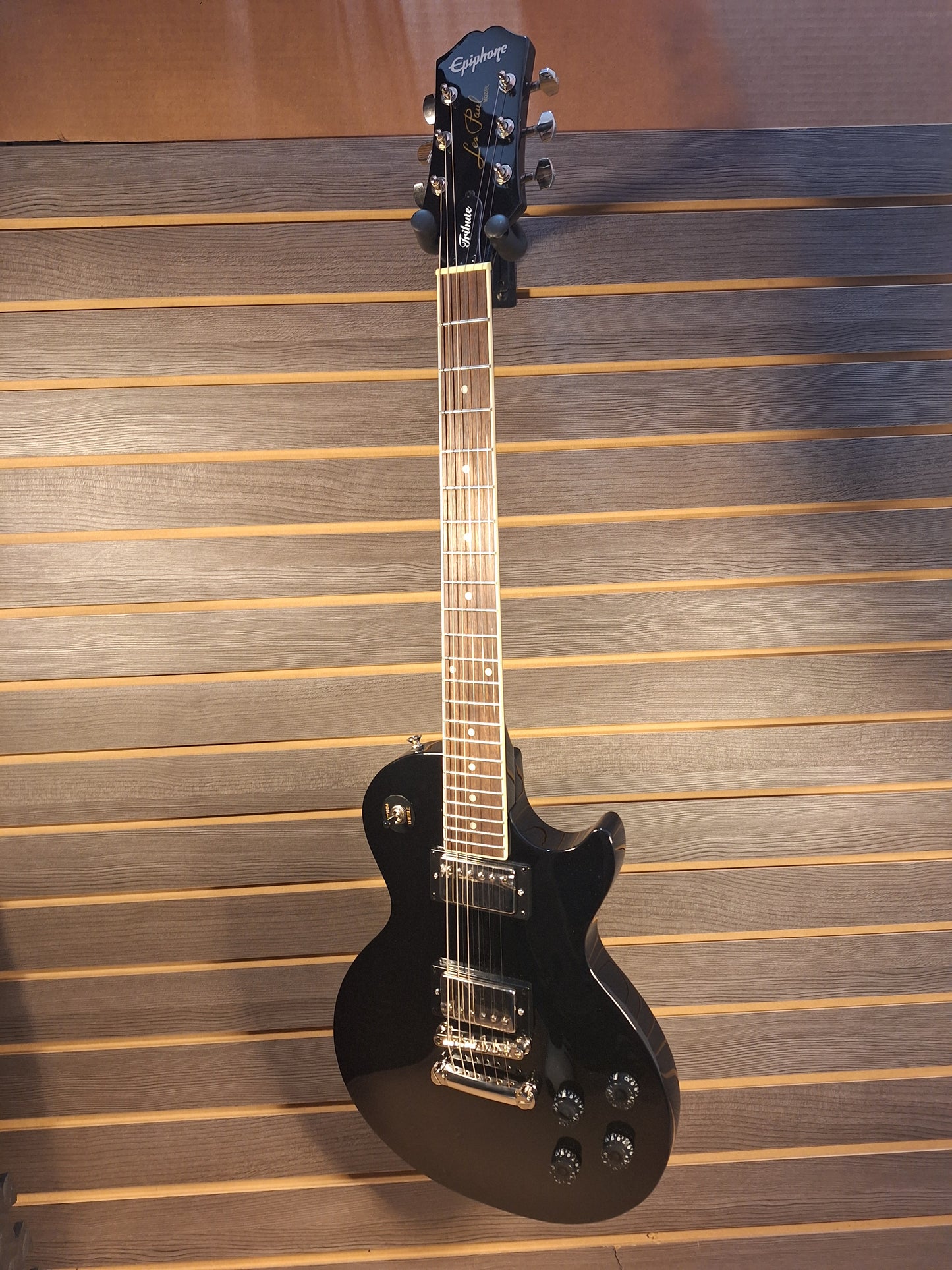 Epiphone Les Paul Tribute E1 Ebony Electric Guitar