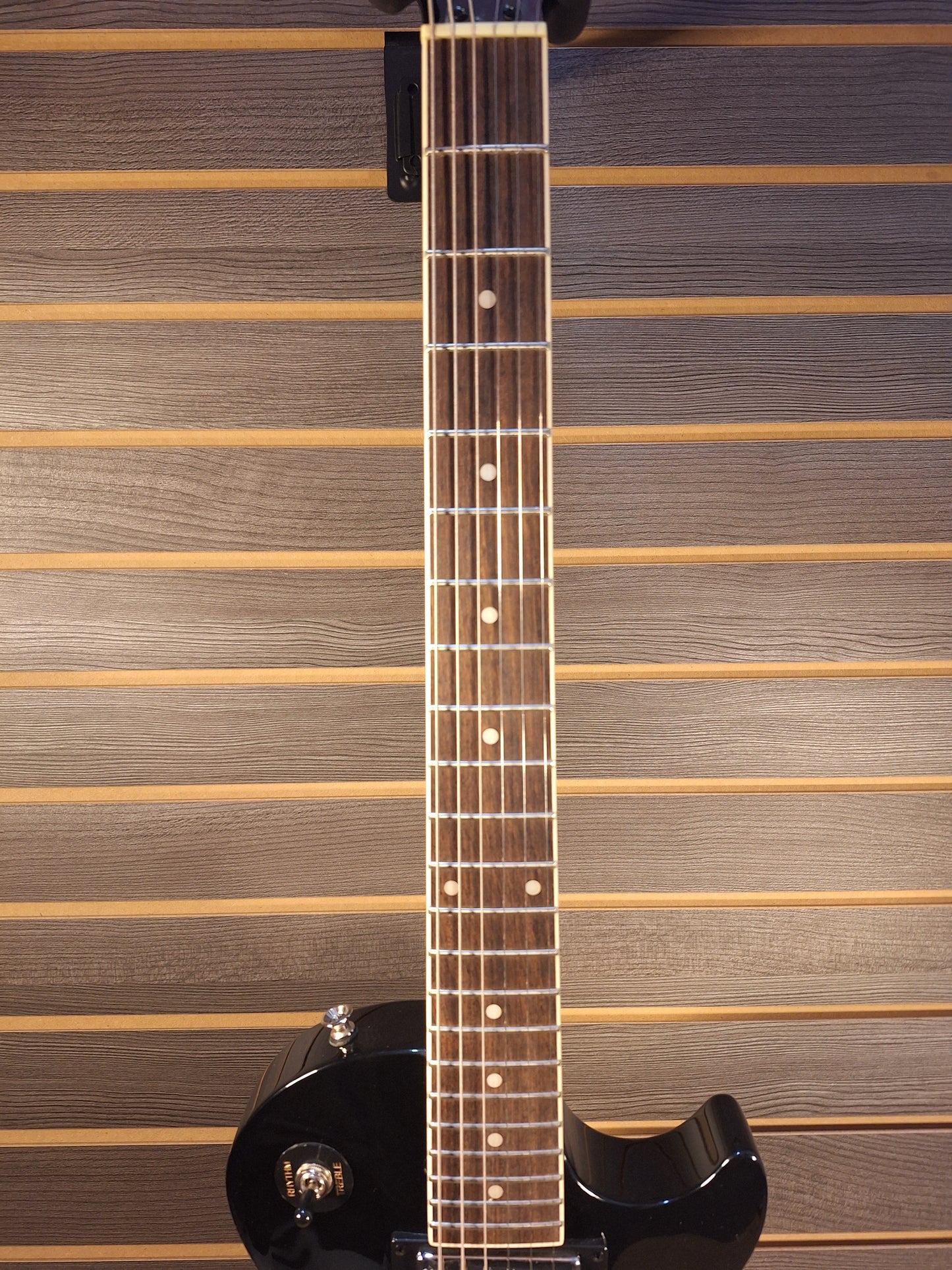 Epiphone Les Paul Tribute E1 Ebony Electric Guitar