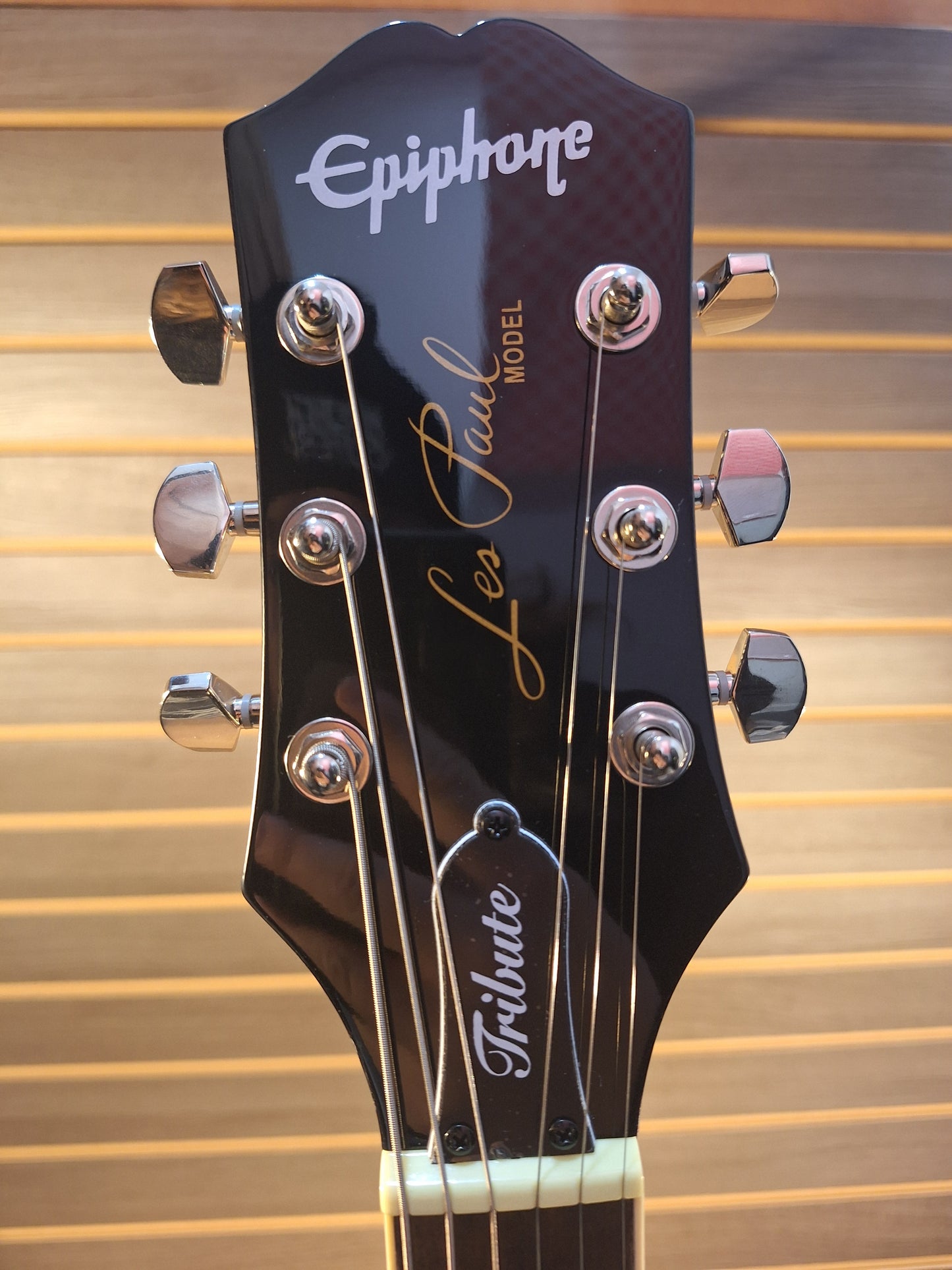 Epiphone Les Paul Tribute E1 Ebony Electric Guitar