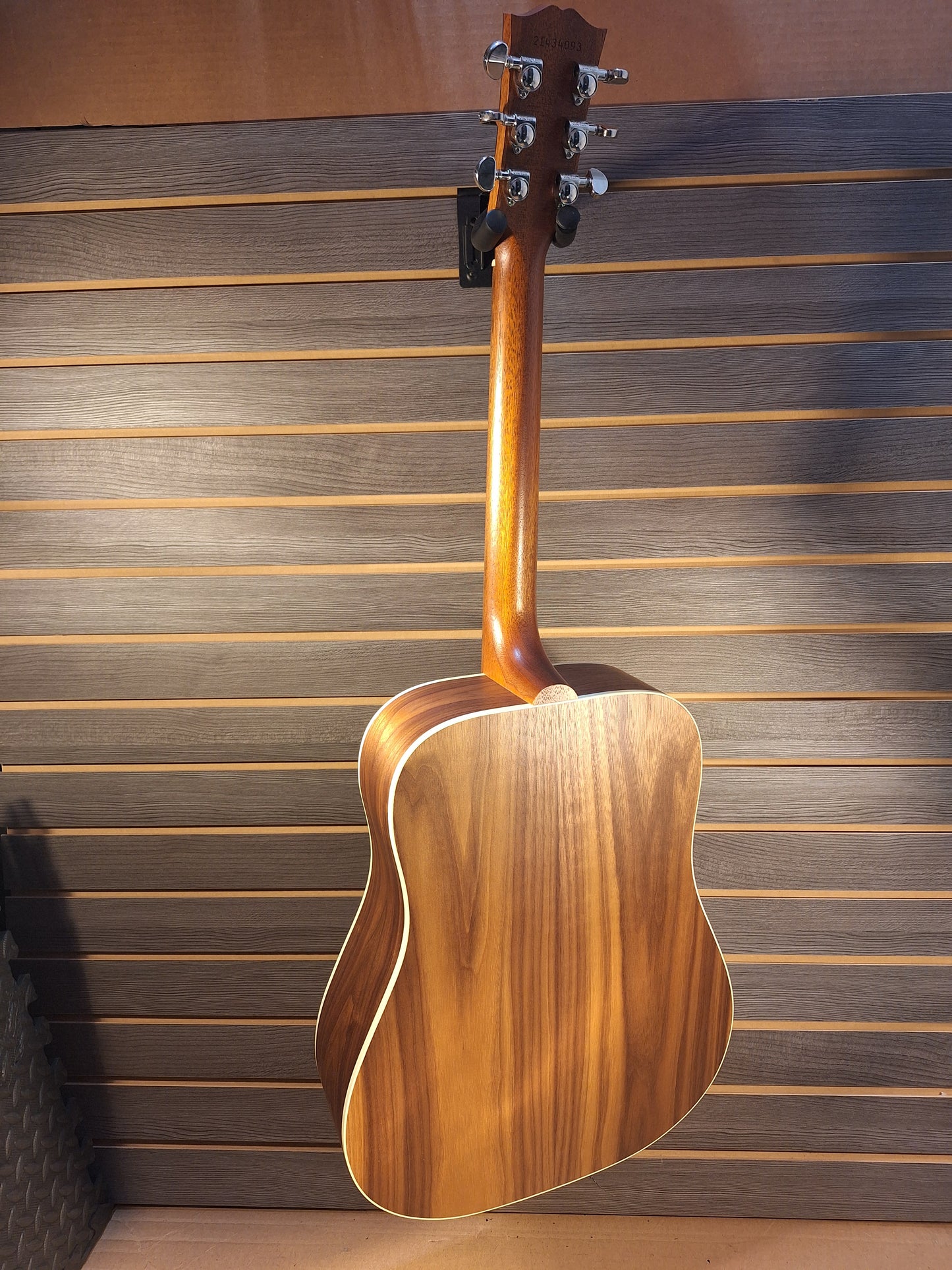 Gibson Hummingbird Vintage Walnutburst with Hardcase