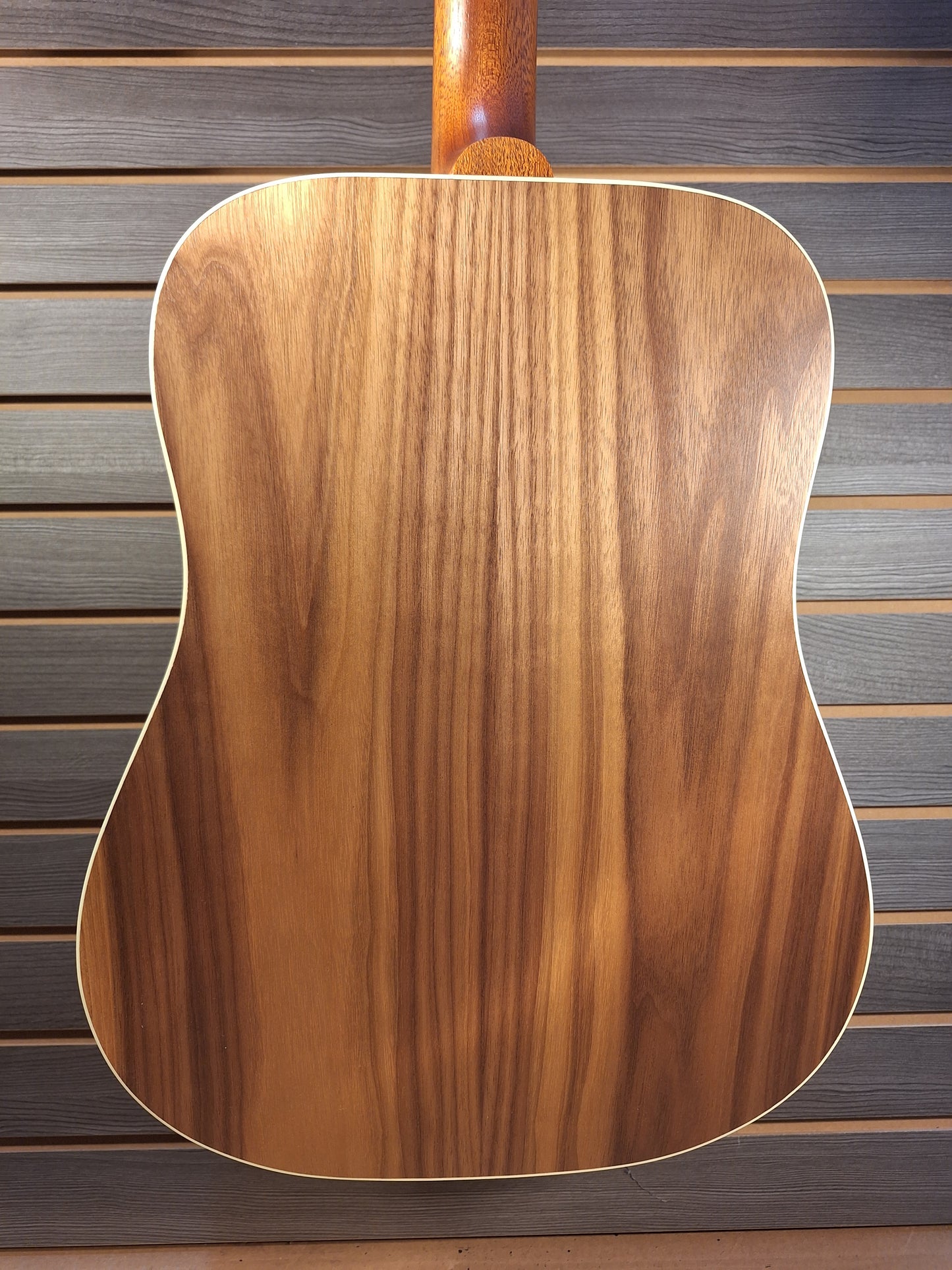 Gibson Hummingbird Vintage Walnutburst with Hardcase