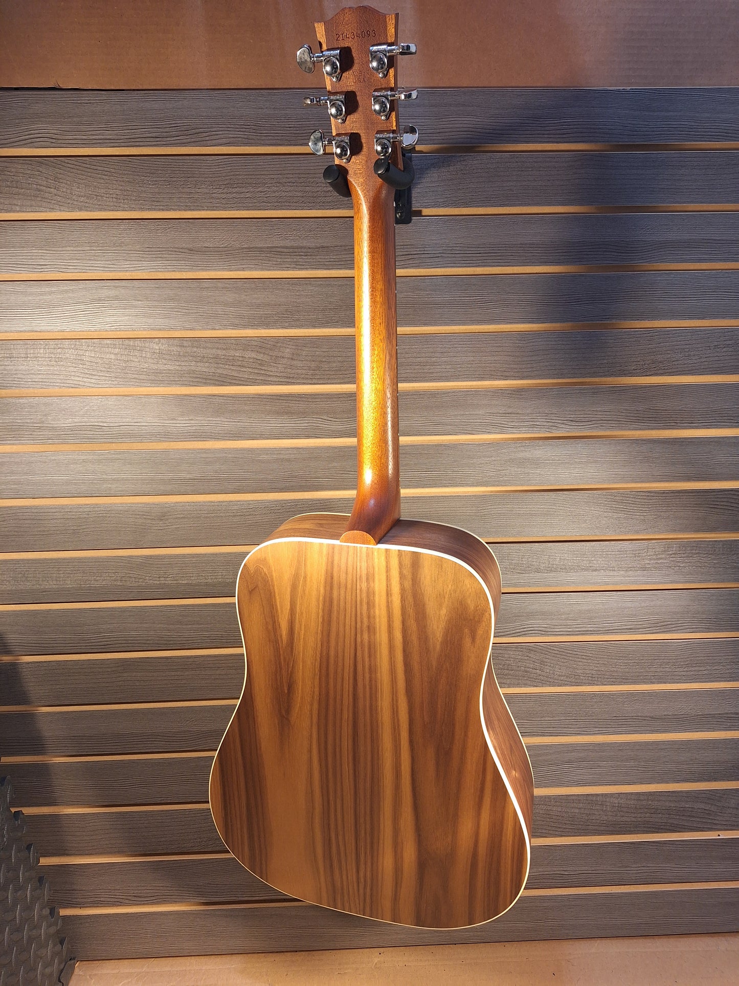 Gibson Hummingbird Vintage Walnutburst with Hardcase