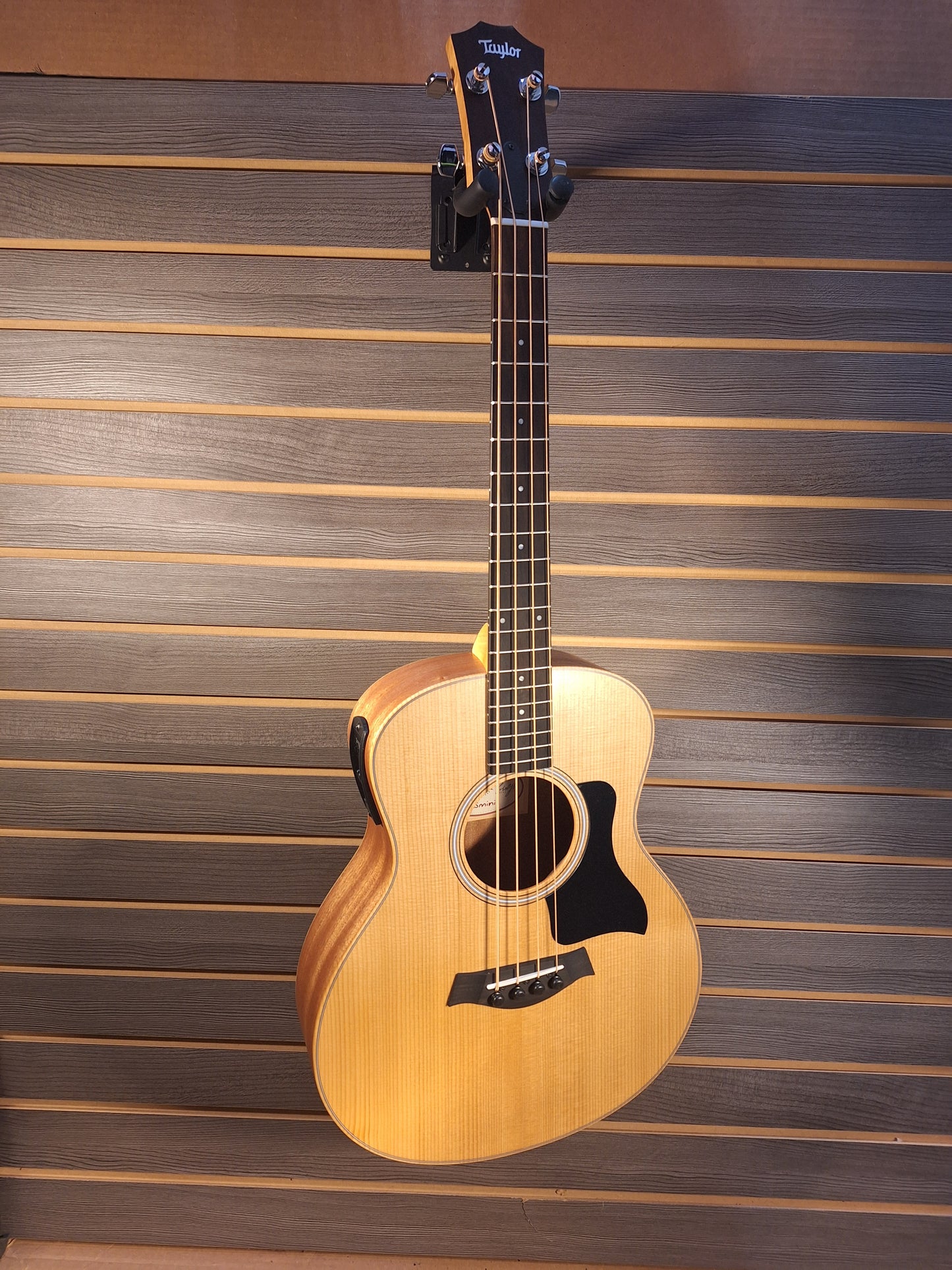 Taylor GS Mini Bass With Gig Bag